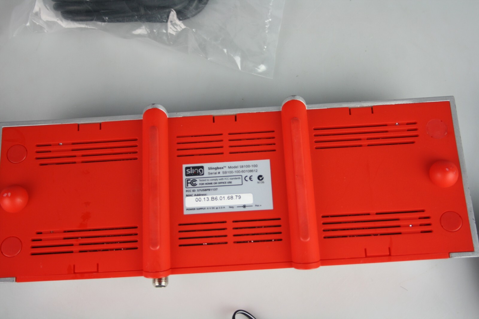 ORIGINAL SLINGBOX SLING MEDIA STREAMER SB100-100