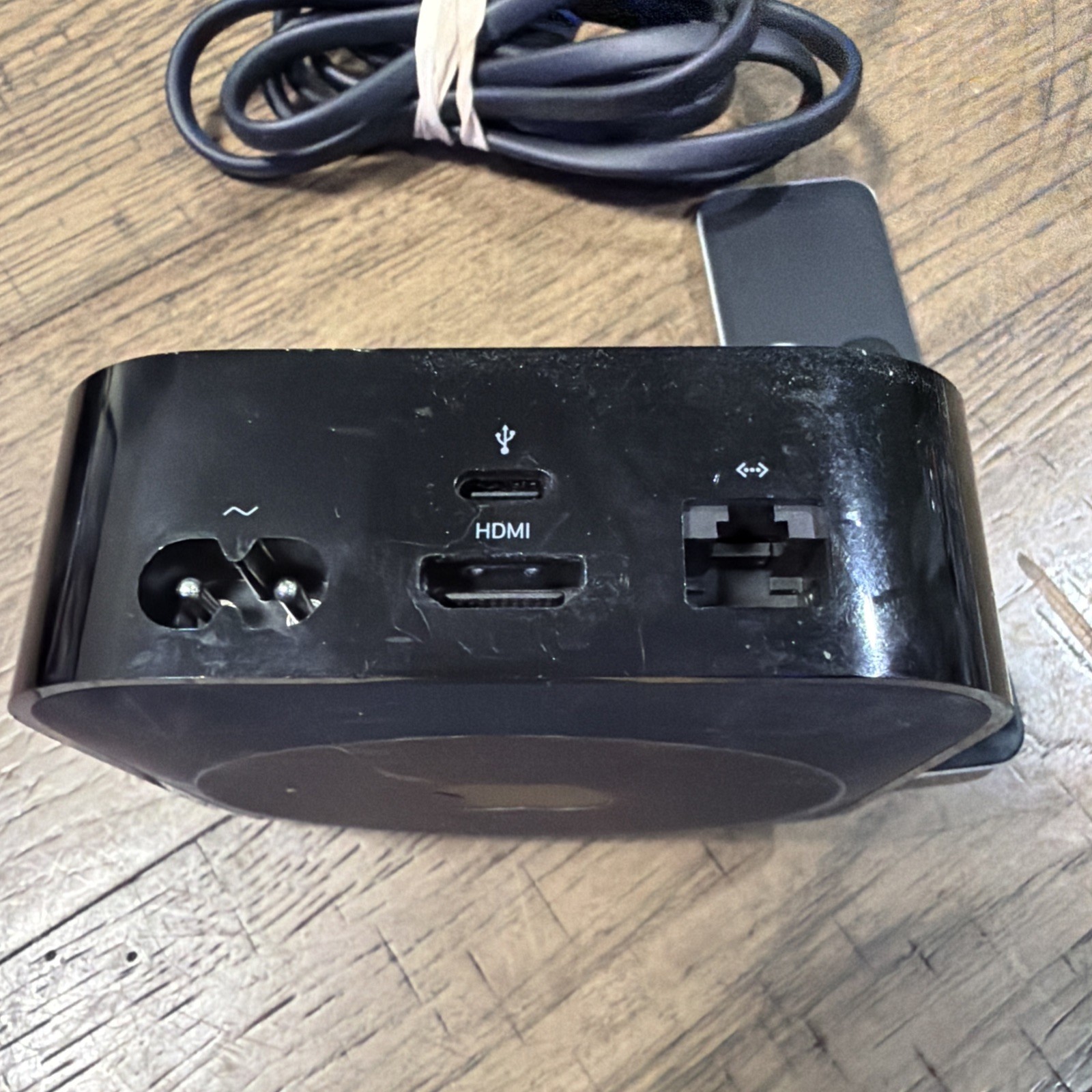 Apple TV (4th Generation) HD Media Streamer — A1625 Factory Reset
