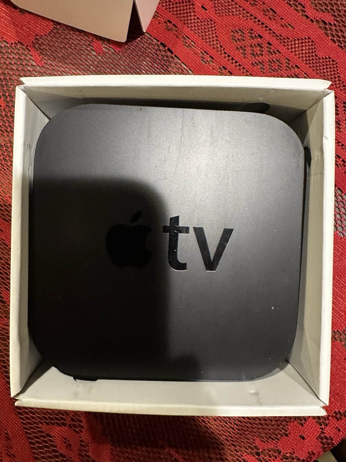 Apple TV (2nd Generation) 8GB Media Streamer – A1378