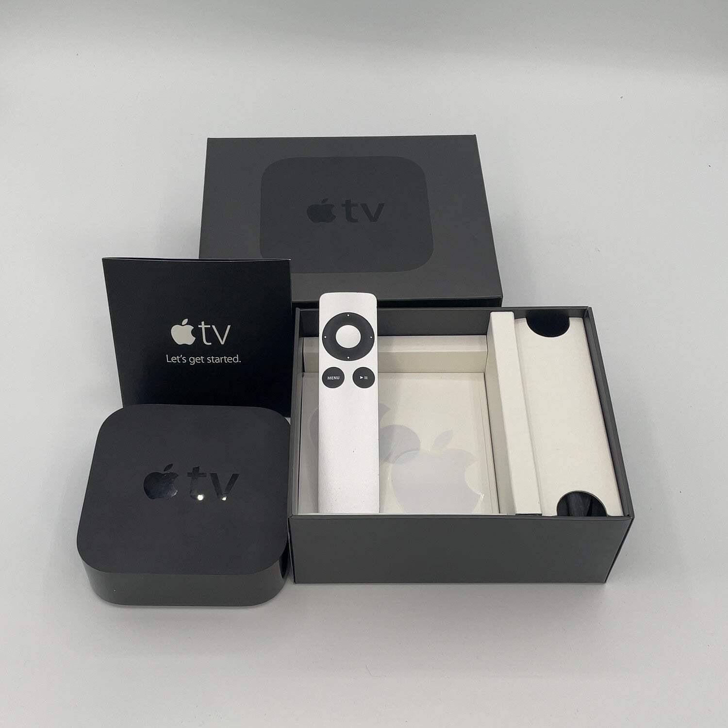 Apple TV HD 4th Gen 32GB Digital HD Media Streamer MGY52LL/A WiFi + Ethernet