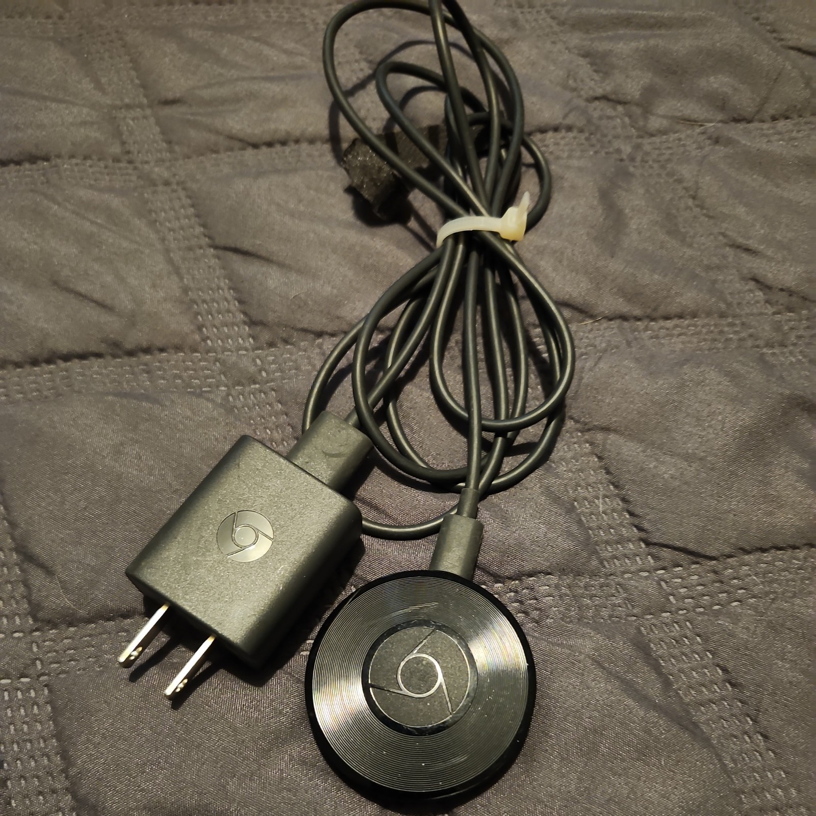 Google Chromecast Audio Media Streamer – RUX-J42 (Black)