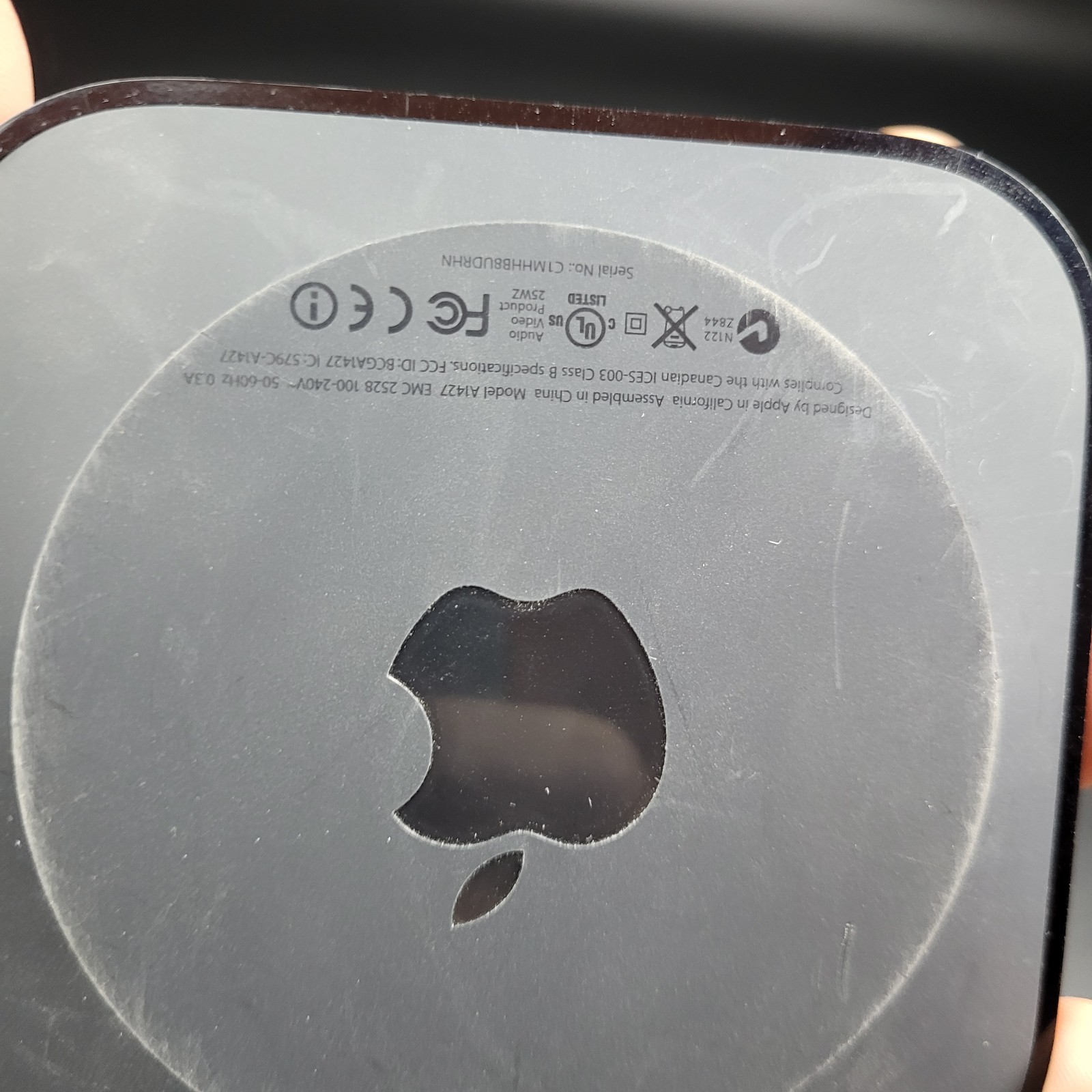 Apple TV 3rd Gen 2012 8GB Media Streamer – Black (MD199LL/A)