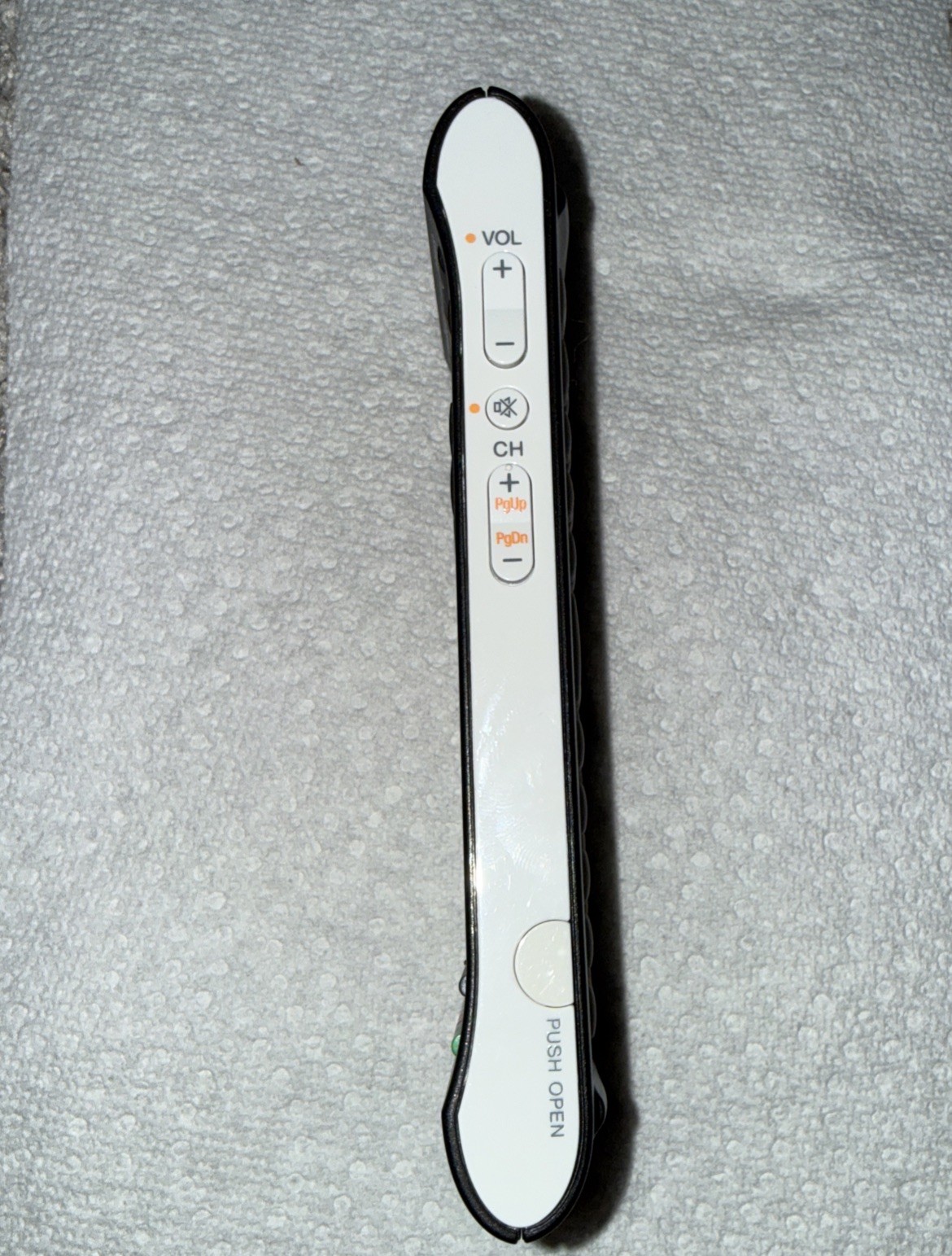 Sony NSZ-GS7 GoogleTV Internet Player Media Streamer w/ Keyboard Remote NSG-MR5U