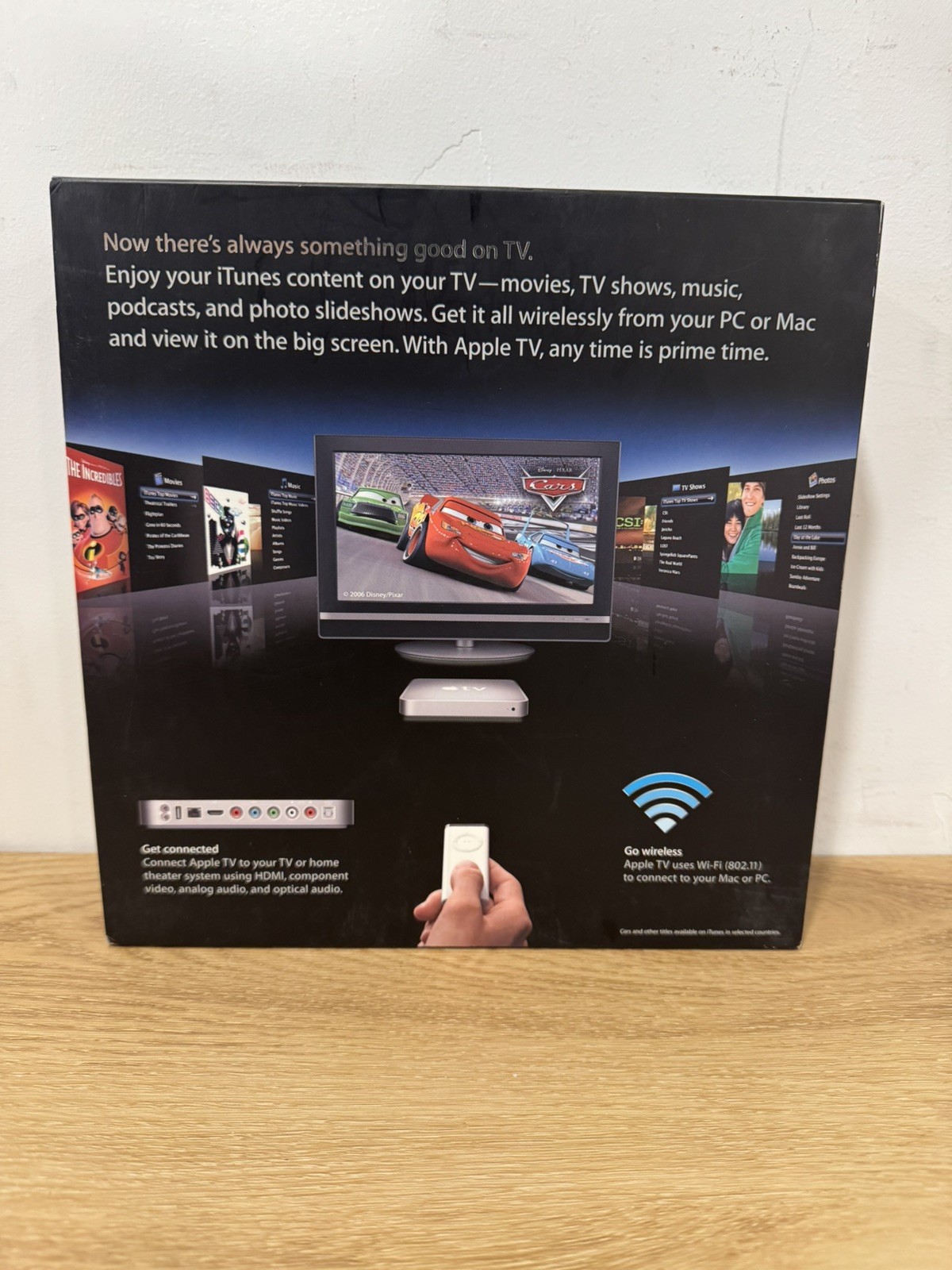 Apple TV (1st Generation) 40GB Media Streamer – A1218 NO REMOTE and no cables