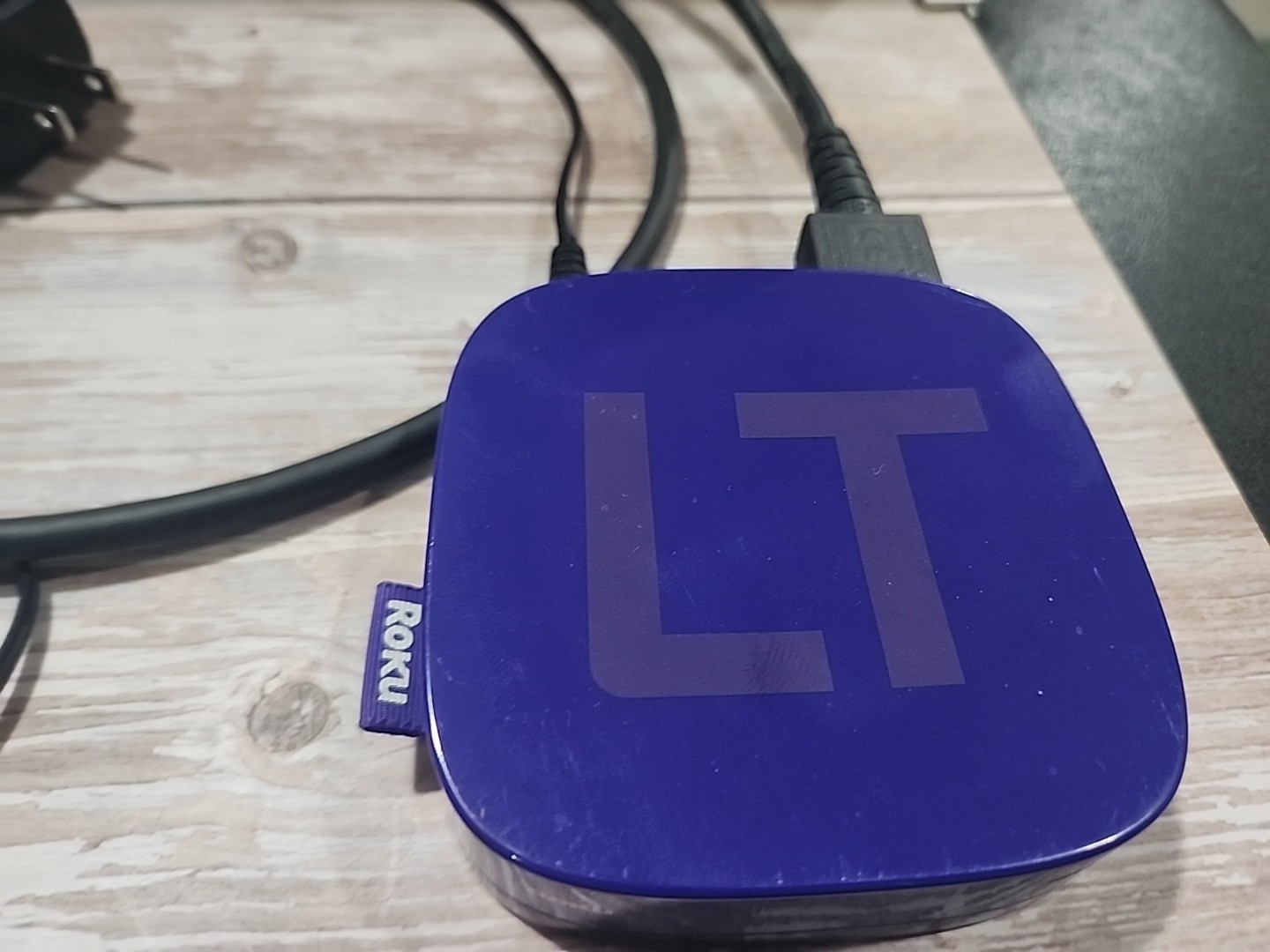 Roku LT (2nd Generation) Media Streamer 2400X – Purple (No Remote)