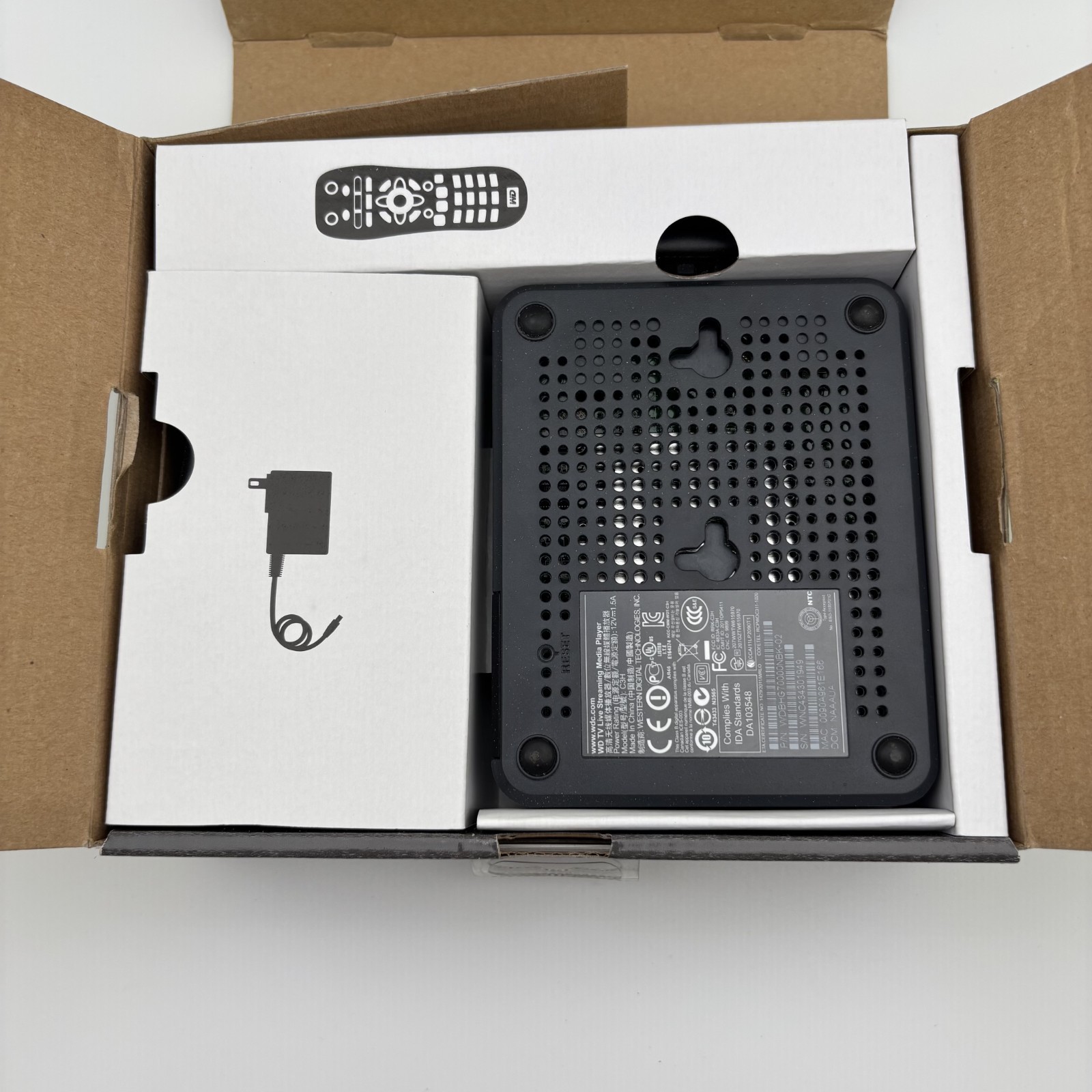 Western Digital WD TV Live Media Player With Remote C3H HDMI Player – Open Box