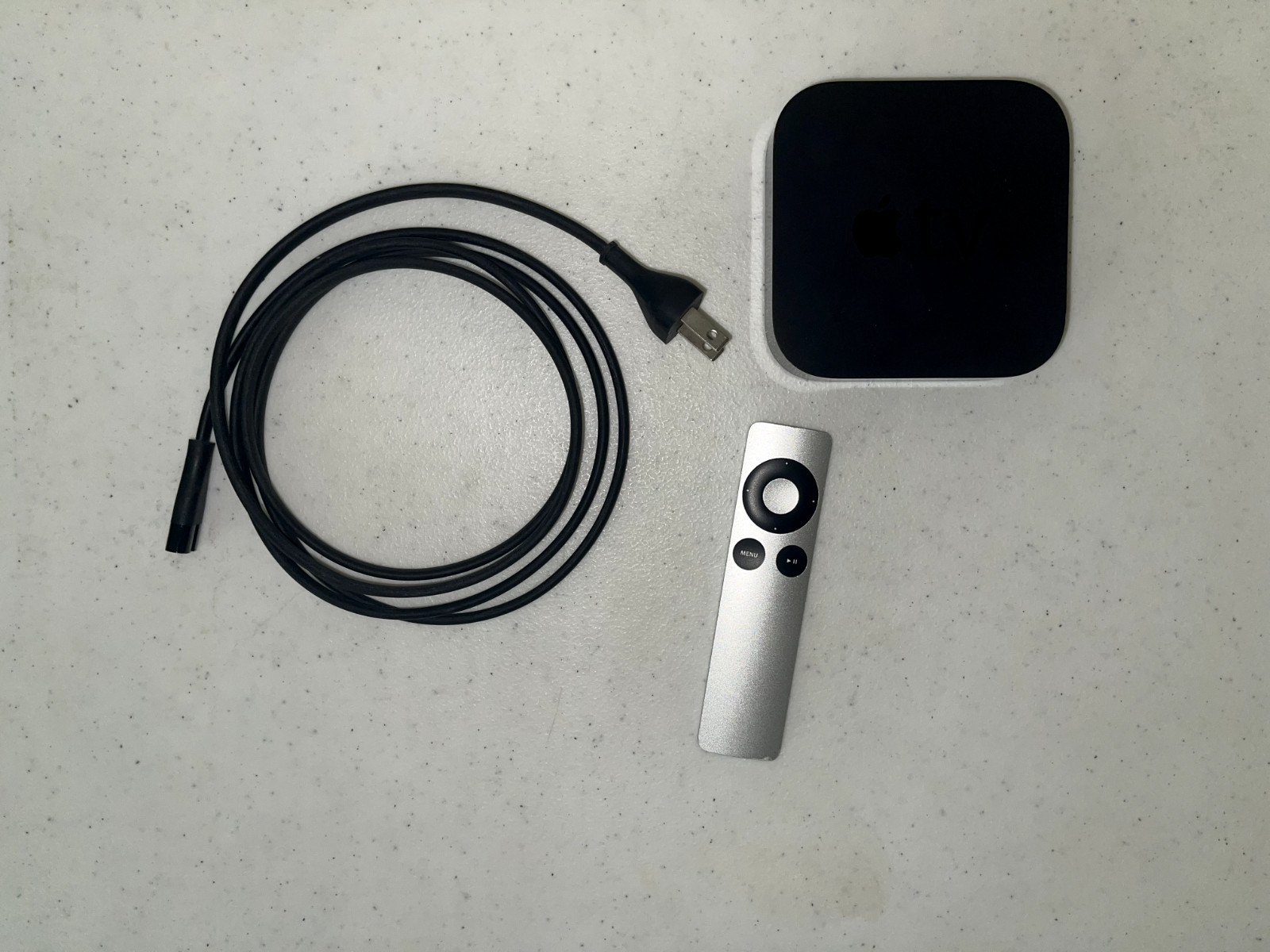 Apple TV (2nd Generation) 8GB Media Streamer (A1378) 720p