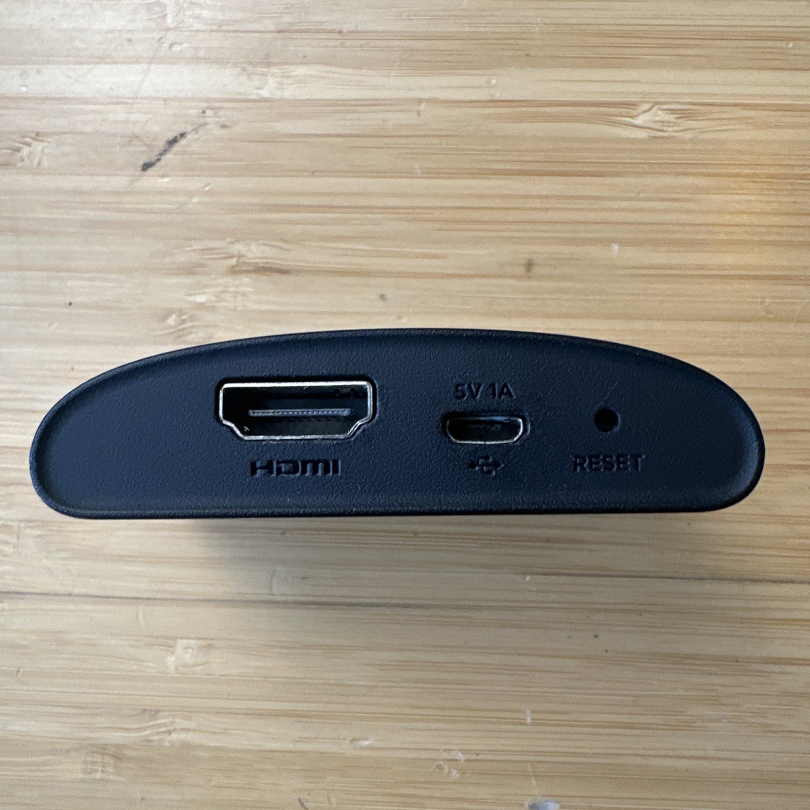 Roku 3930R (3930X) Digital Media Streamer WiFi with Remote, HDMI & Power