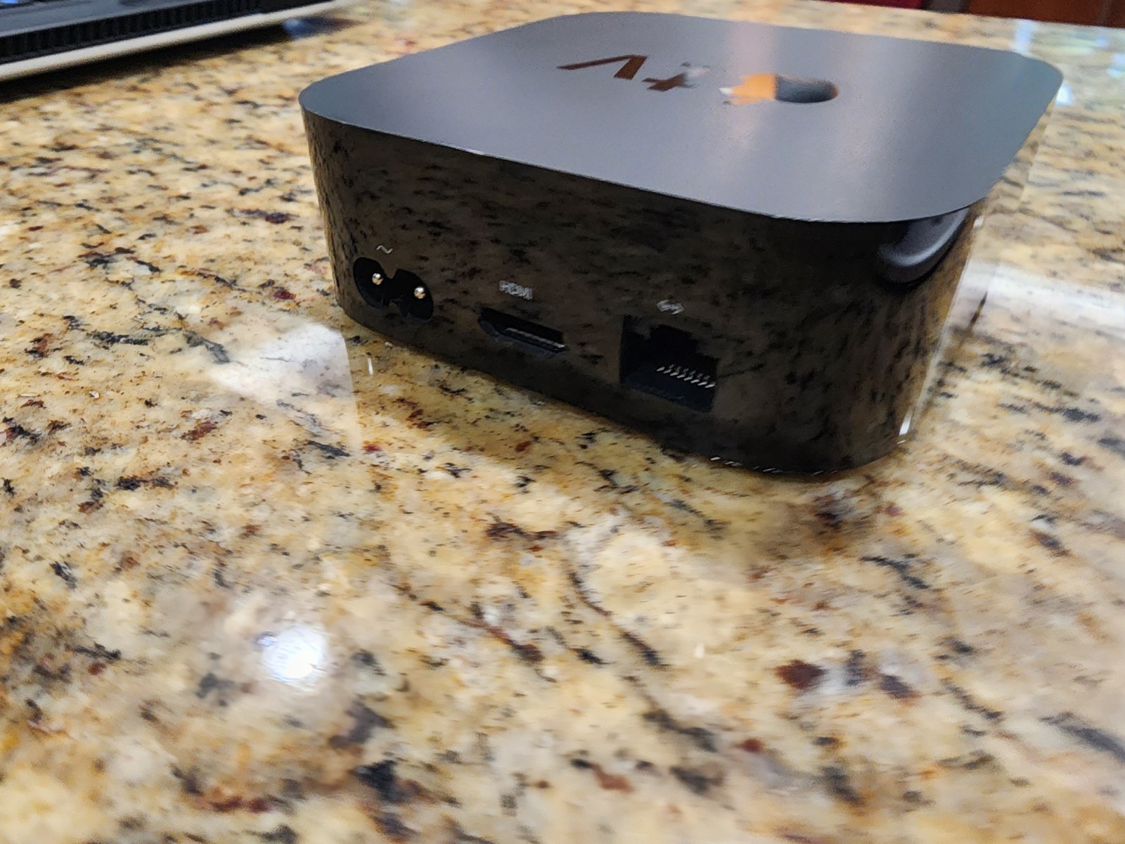 Apple TV (4th Generation) A1842 32GB 4K Media Streamer MP7P2LL/A