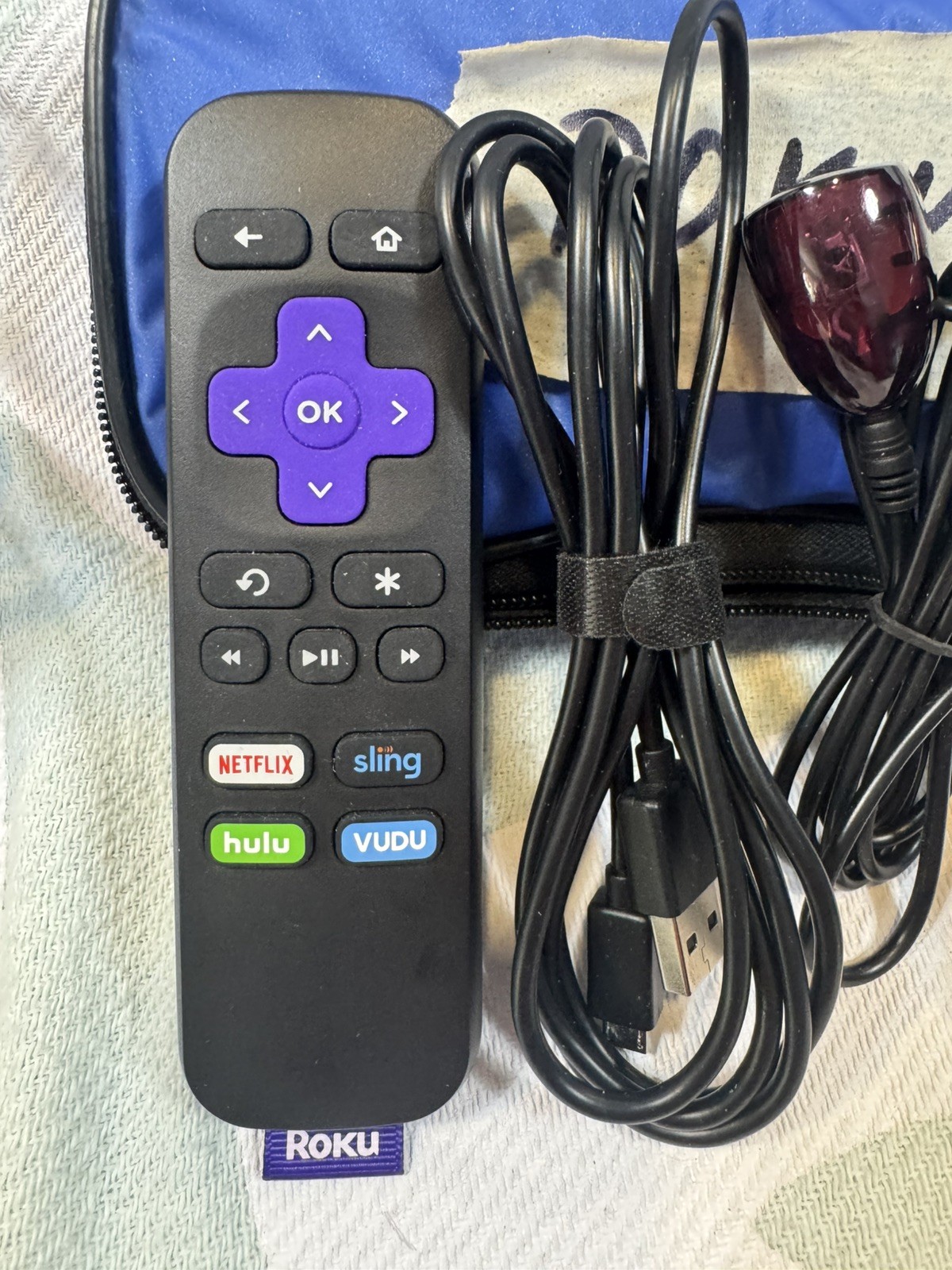 Roku Streaming Player w/ Remote HDMI IR Extender Power Adapter Case 3900 Series