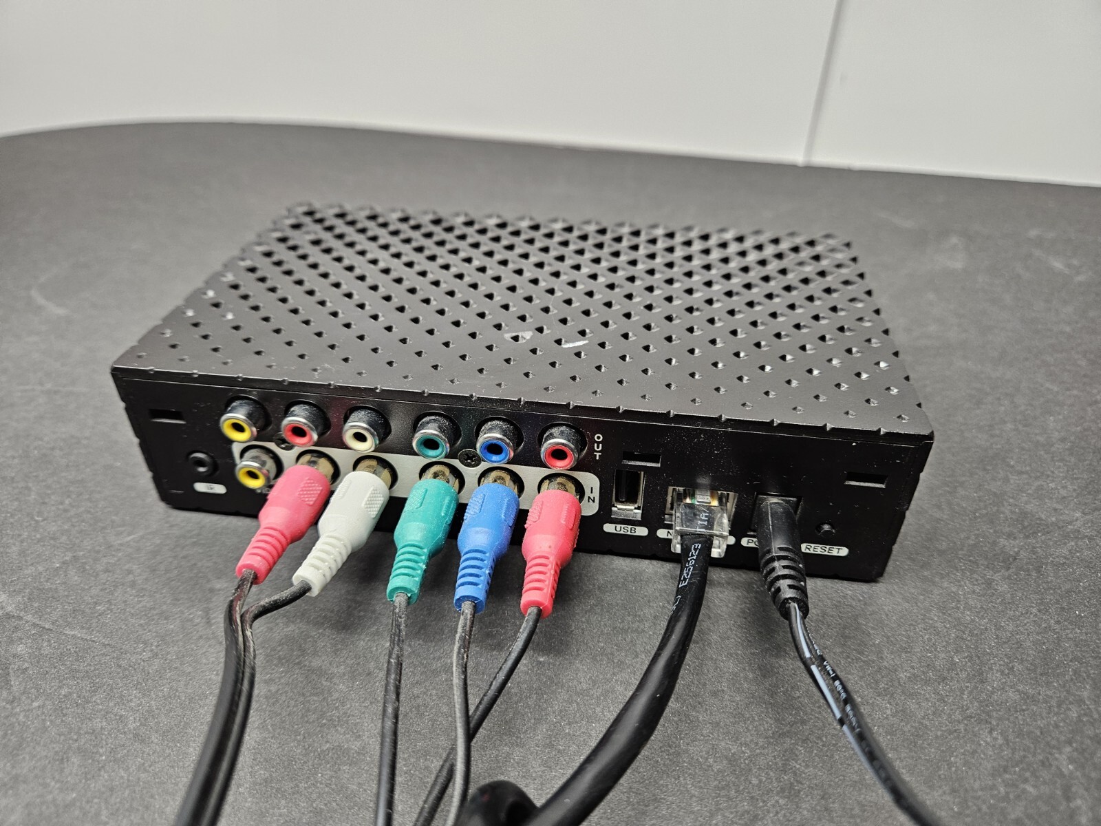 Sling Media Slingbox SB350 OEM Digital HD Media Streamer with all Cables 350 Box