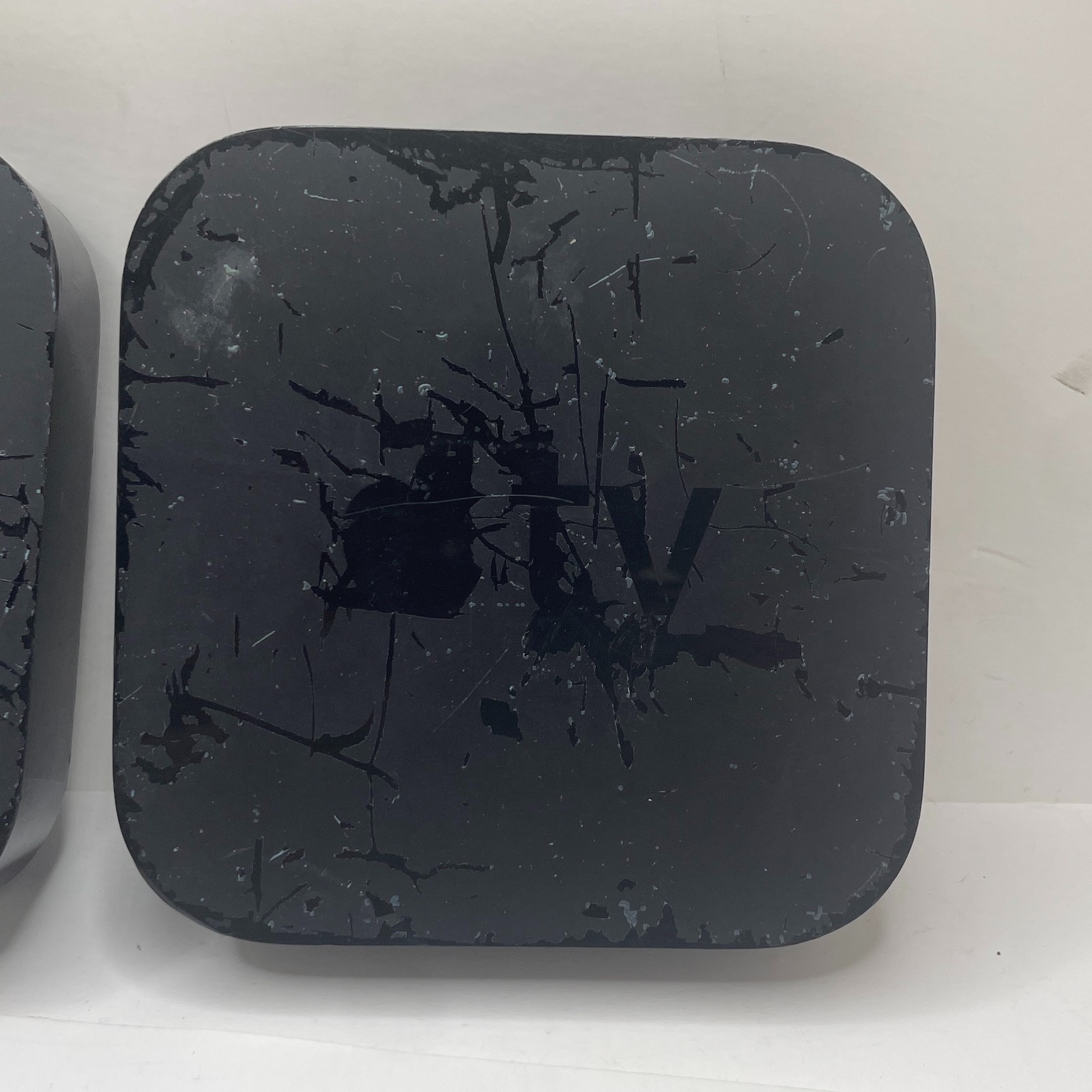 Apple TV A1378 EMC2411 2nd Gen HDMI Optical Audio Streaming Players – Lot Of 2