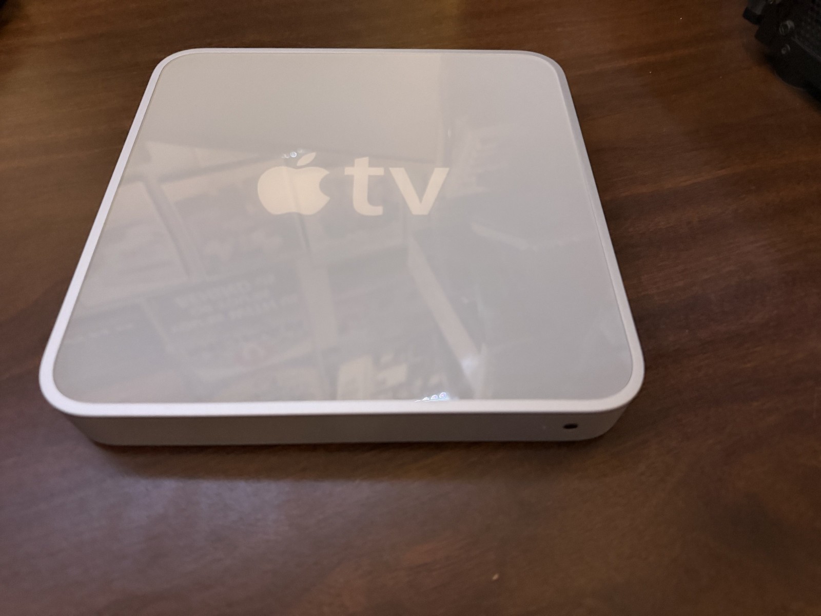 apple tv 1st generation a1218- In box complete working 40GB