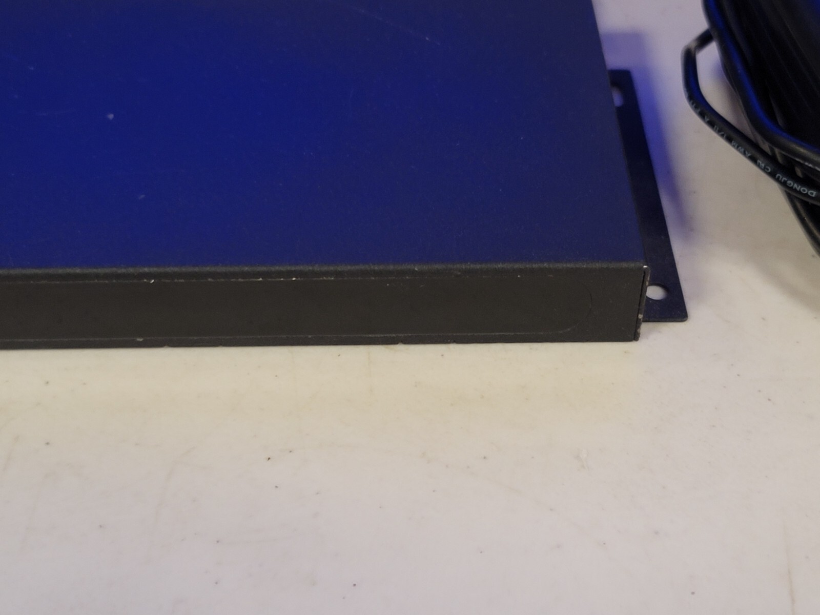 OUTFORM # UIM 4001-CO1 iDISPLAY 4K MEDIA PLAYER TESTED/WORKING – T6