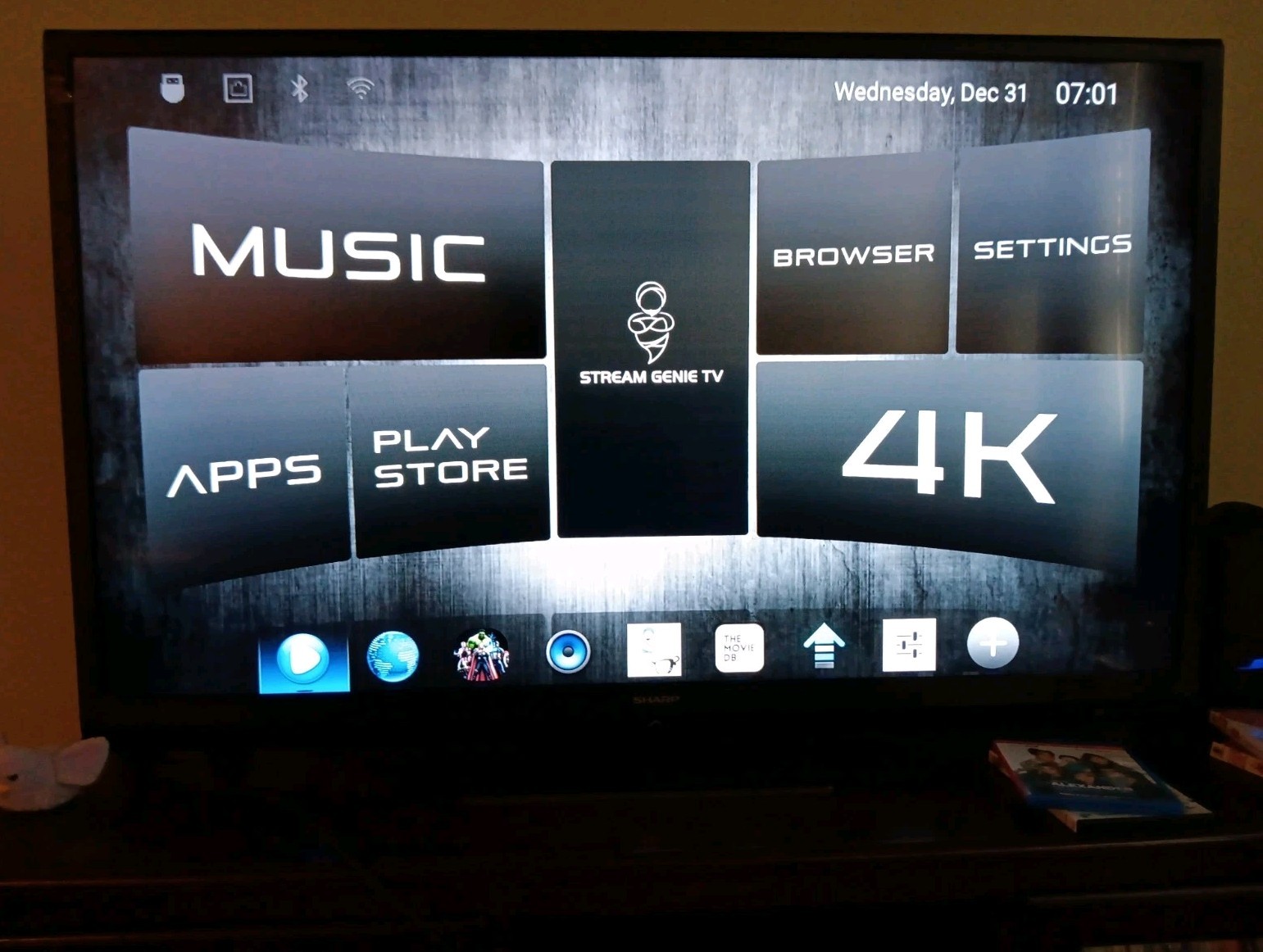 STREAMGENIE TV 4K HDR Streaming Box – (Model MAC9CF8DBFF91A4) w/ Remote & Manual