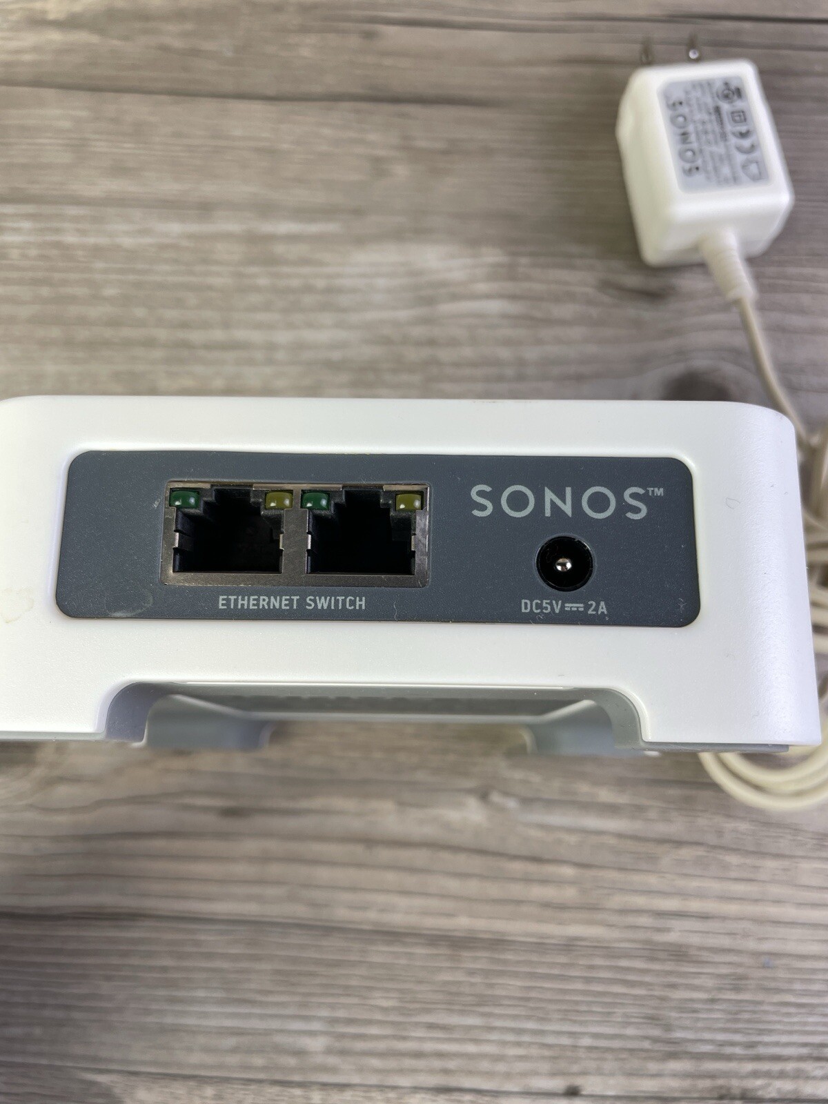 Sonos Bridge Wireless Network Model BRIDGE – White with AC Adapter