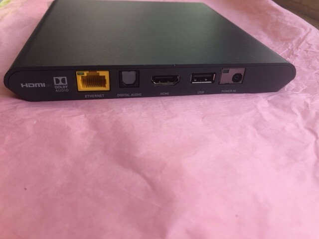 scratch ATT wireless DirecTTV 4K Streaming Android player C71KW-400 (device only