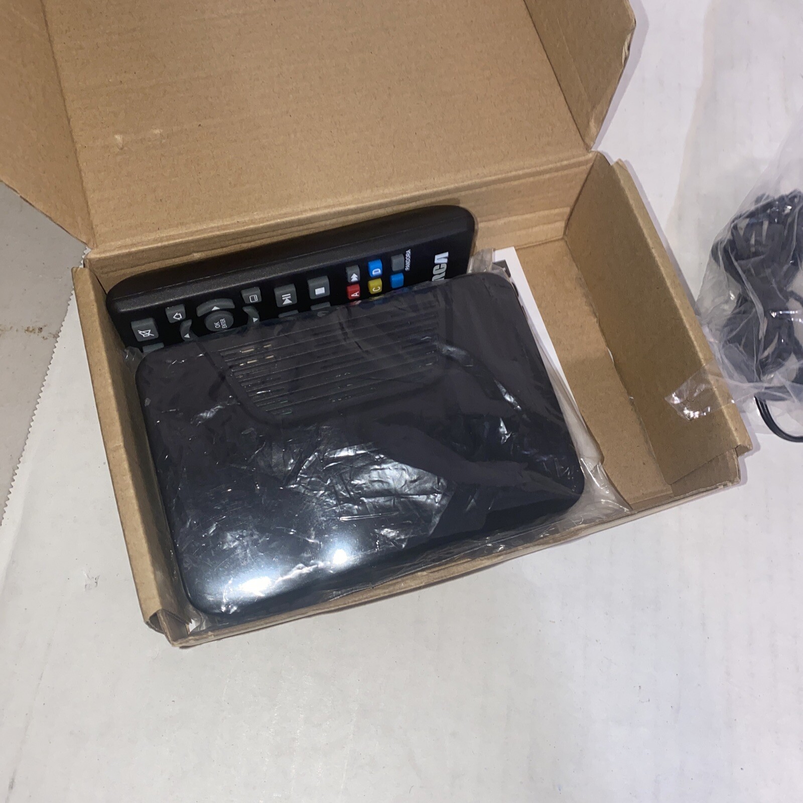 Nearly New RCA DSB778W Streaming Media Player Color: Black