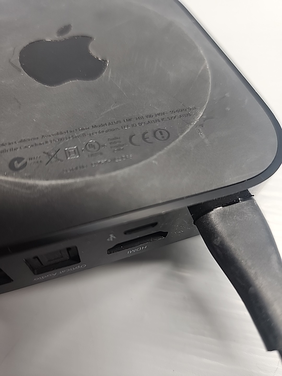 Apple TV A1378 2nd Gen Wireless HD Media Streamer Device GENUINE Box And Cord