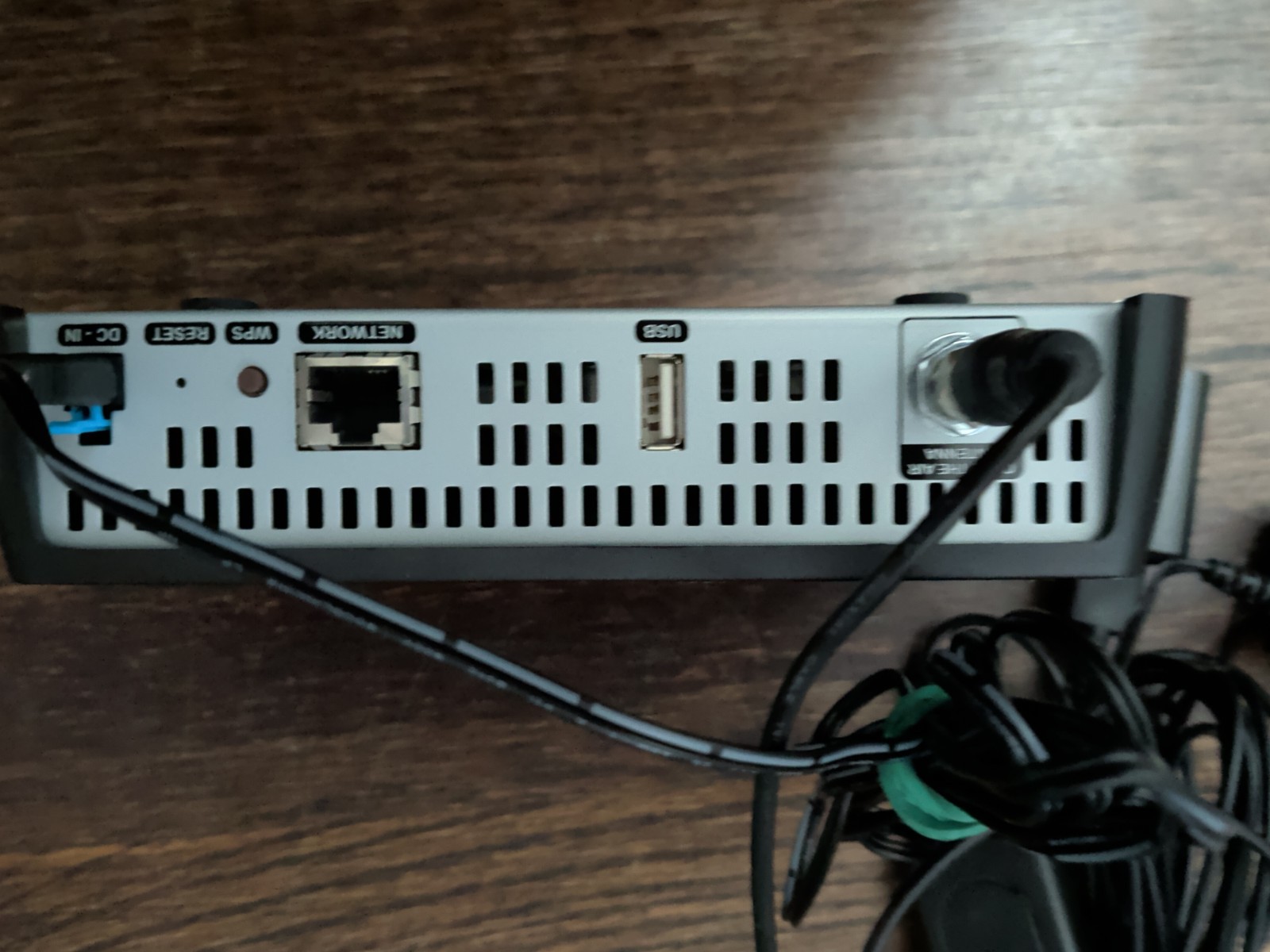 AirTV Local Channel OTA Streamer Air TV – Optimized for Sling TV With 250 Antenn