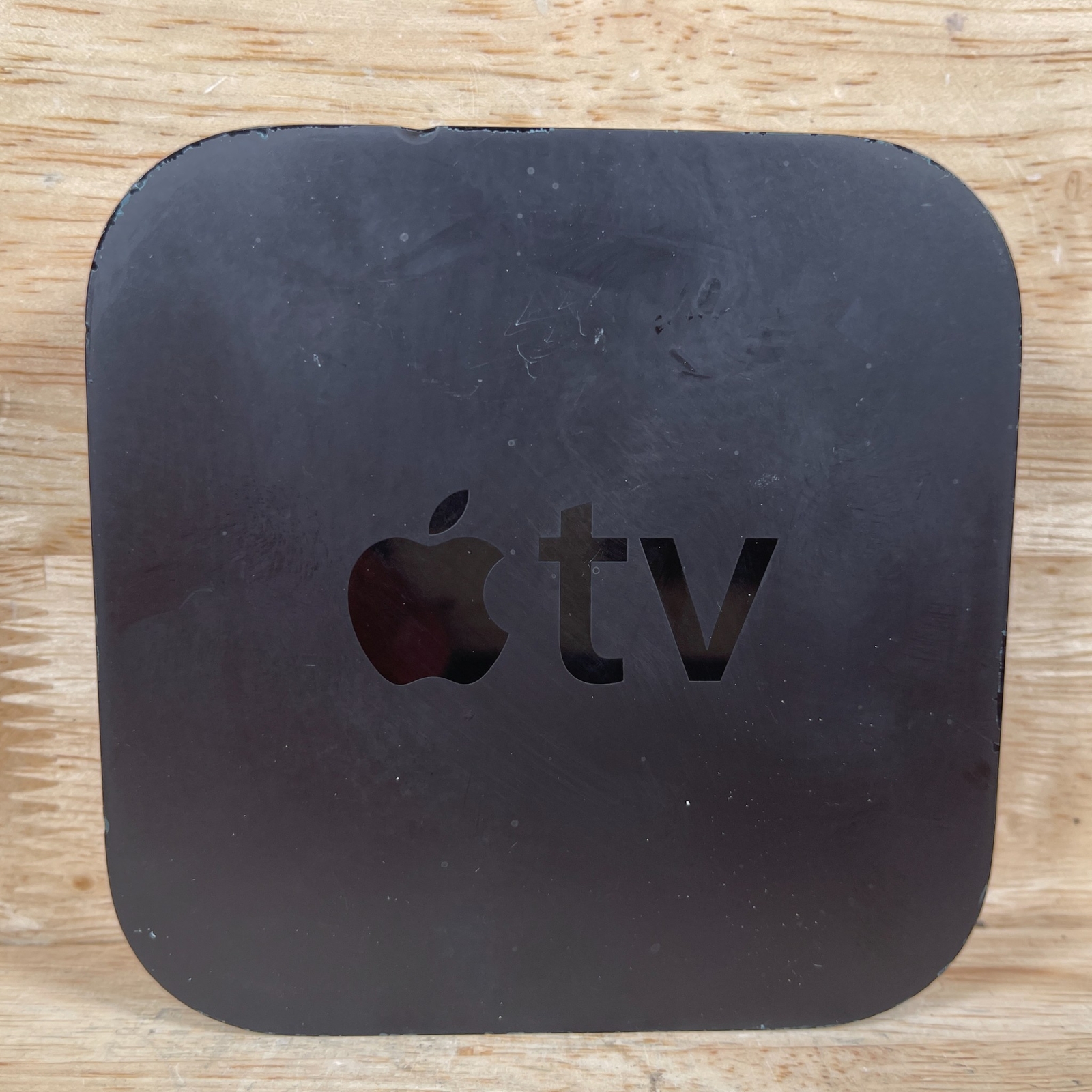 Apple TV (2nd generation) A1378 HDMI/Ethernet 8GB 720p 30fps WiFi Media Streamer
