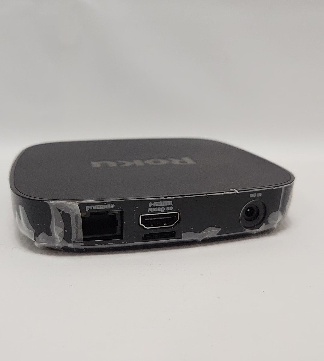 Roku Premier+ (5th Generation) 4K Media Streamer 4630X- Black