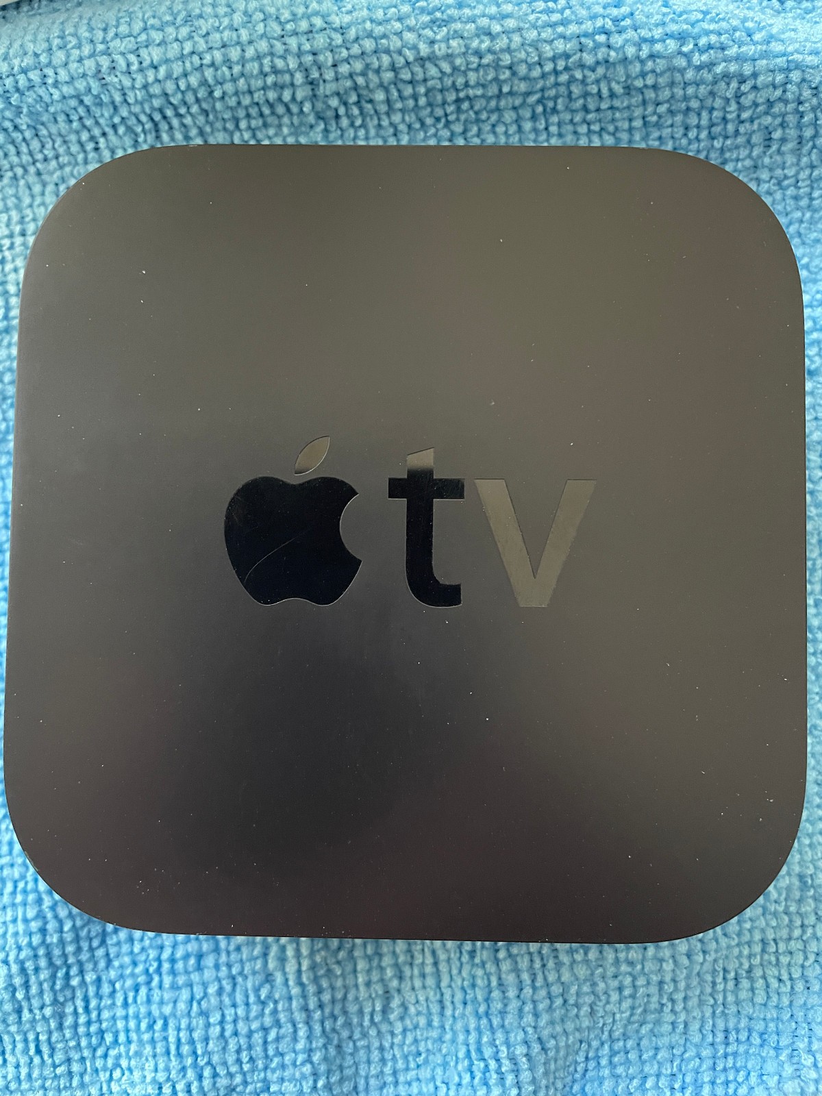 APPLE TV A1378 , With Remote And Power Cord In Original Box,EXCELLENT,MC572LL/A