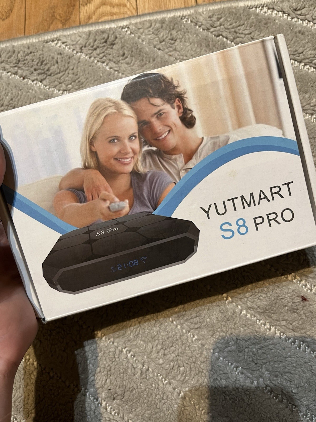 YUTMART S8 PRO Android TV Box 4K Ultra HD 16GB HDMI Amlogic S905W Black