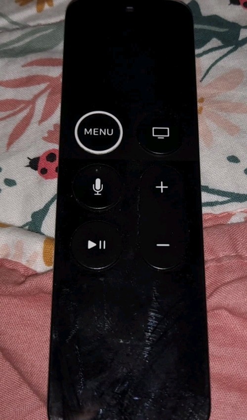Apple TV 4K Black 32GB WiFi Media Streamer with Siri remote