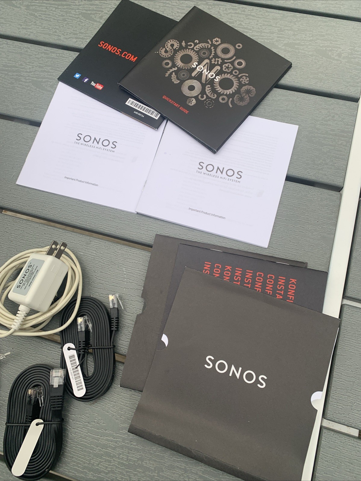 Sonos BRIDGE Wireless HiFi System (White) in Box w/ Cords & Manual