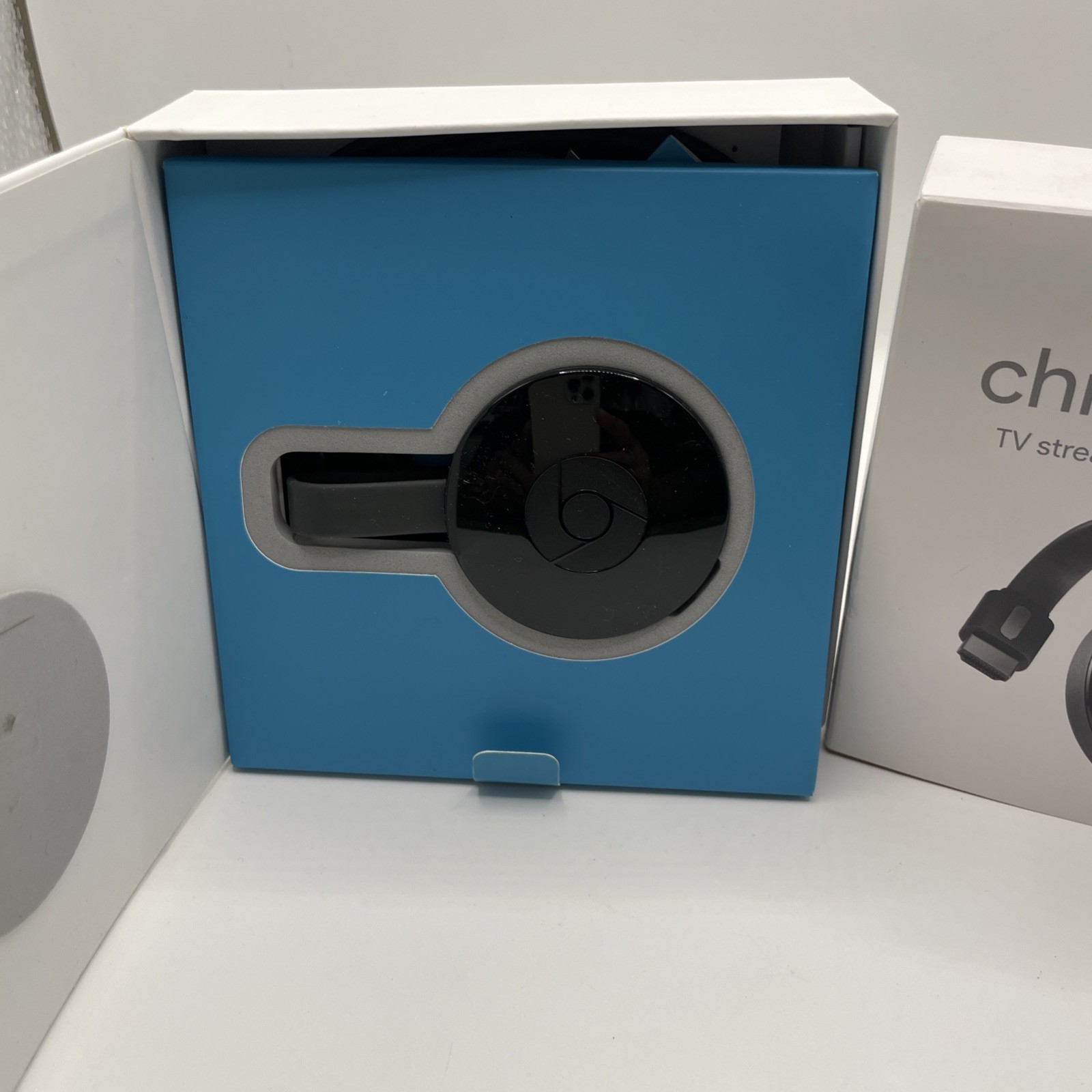 Google Chromecast 2nd Generation Media Streaming Device Black NC2-6A5