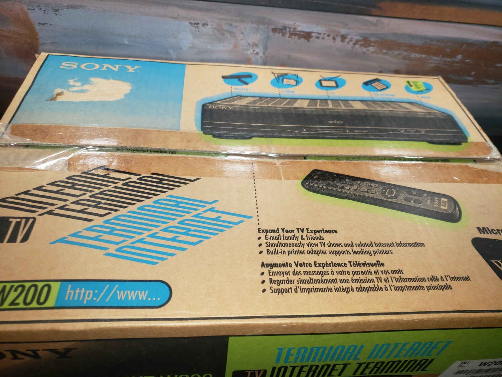 Sony Web TV INT-W200 New Factory sealed Vintage Web TV Internet Terminal