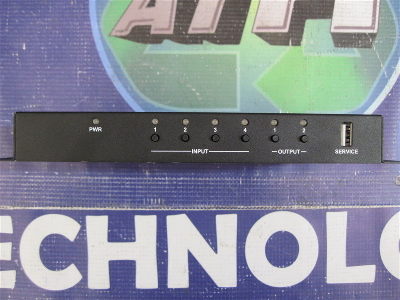 Crestron HD-MD4X2-4K-E, HDMI, 1RU Rack Mounted Switcher