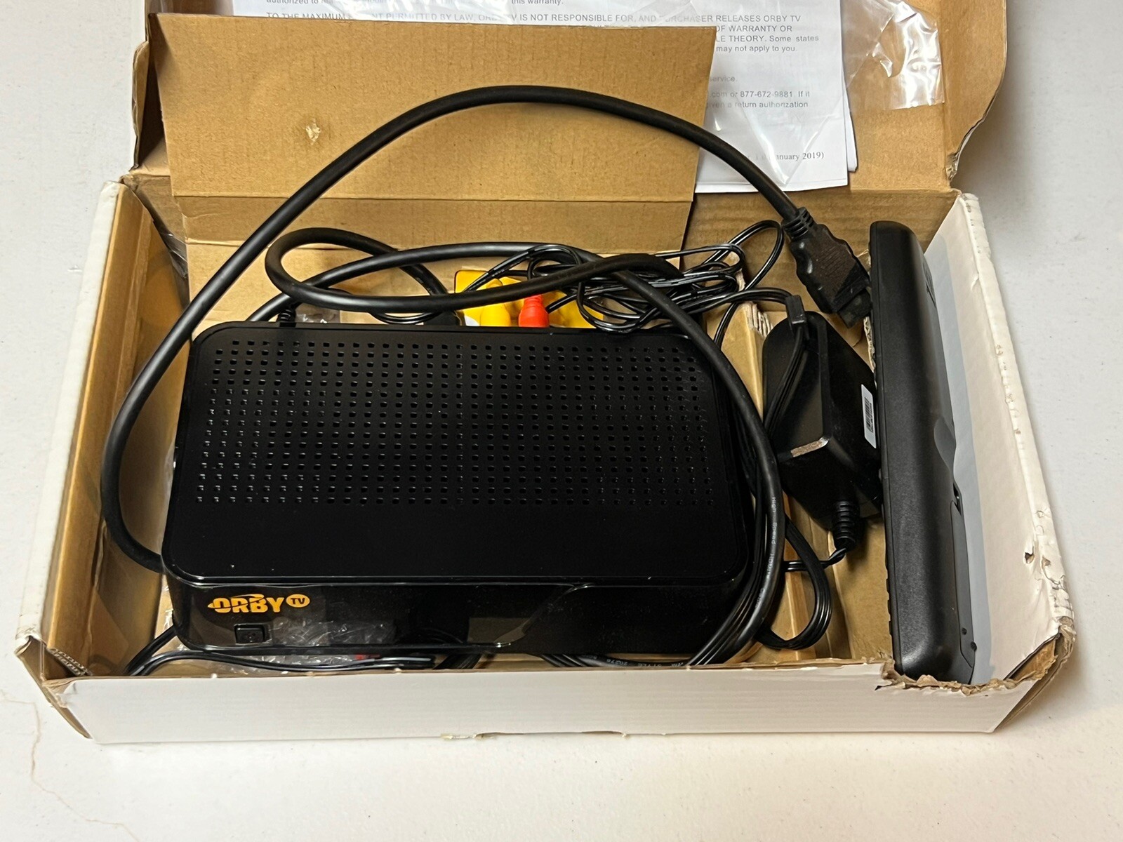 ORBY TV Satellite Receiver KSTB2095 with Remote and Power Supply