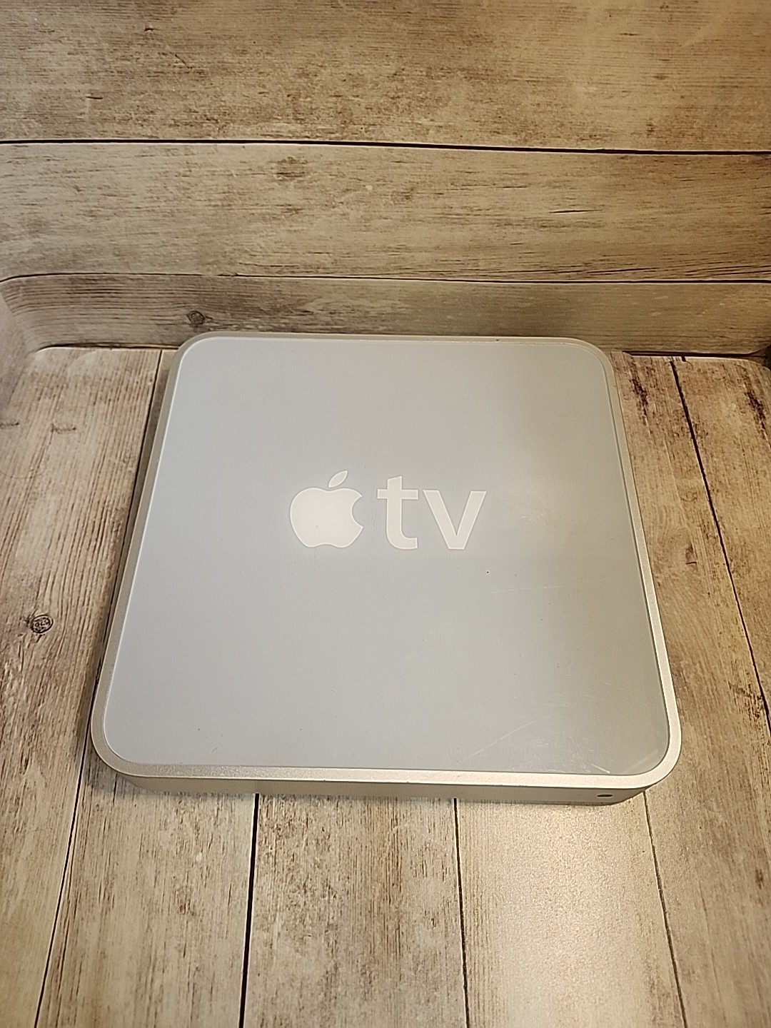 Apple TV A1218 1st Generation Media Streamer Power Cord & Video Cable No Remote