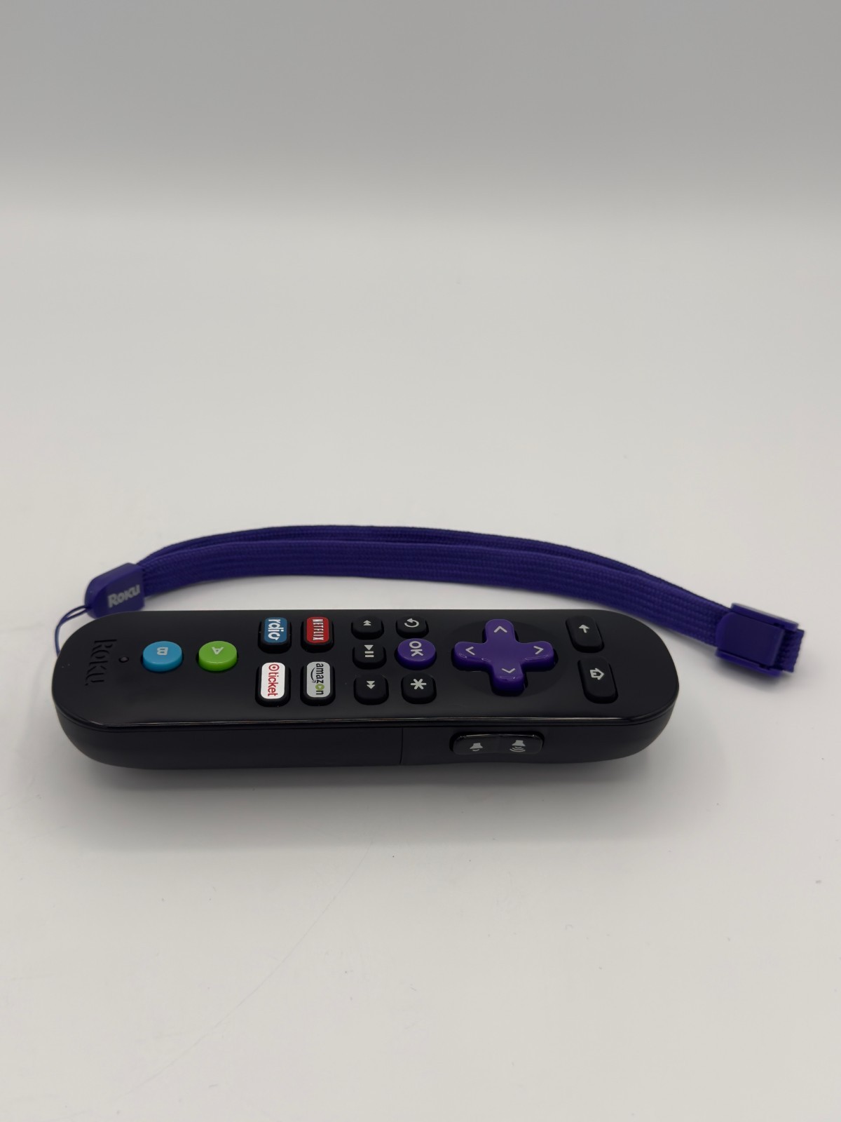 Roku 3 4200X HD Streaming Media Player with Enhanced Remote and Power Adapter