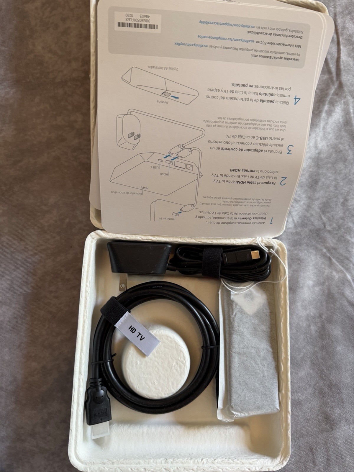 Xfinity Flex 3rd Gen 4K Streaming TV Box AX061AEI 32GB HDMI USB-C Cables
