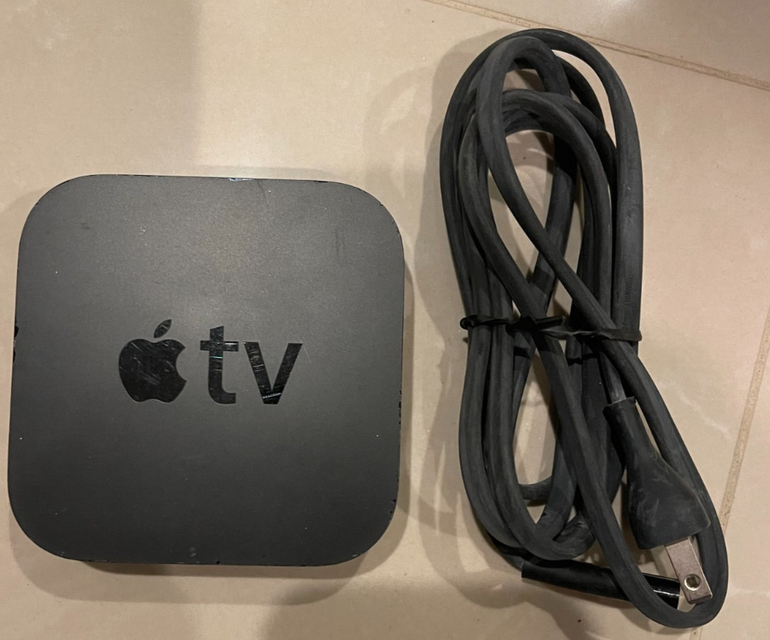 Apple TV A1378 2nd Gen Wireless HD Media Streamer Device