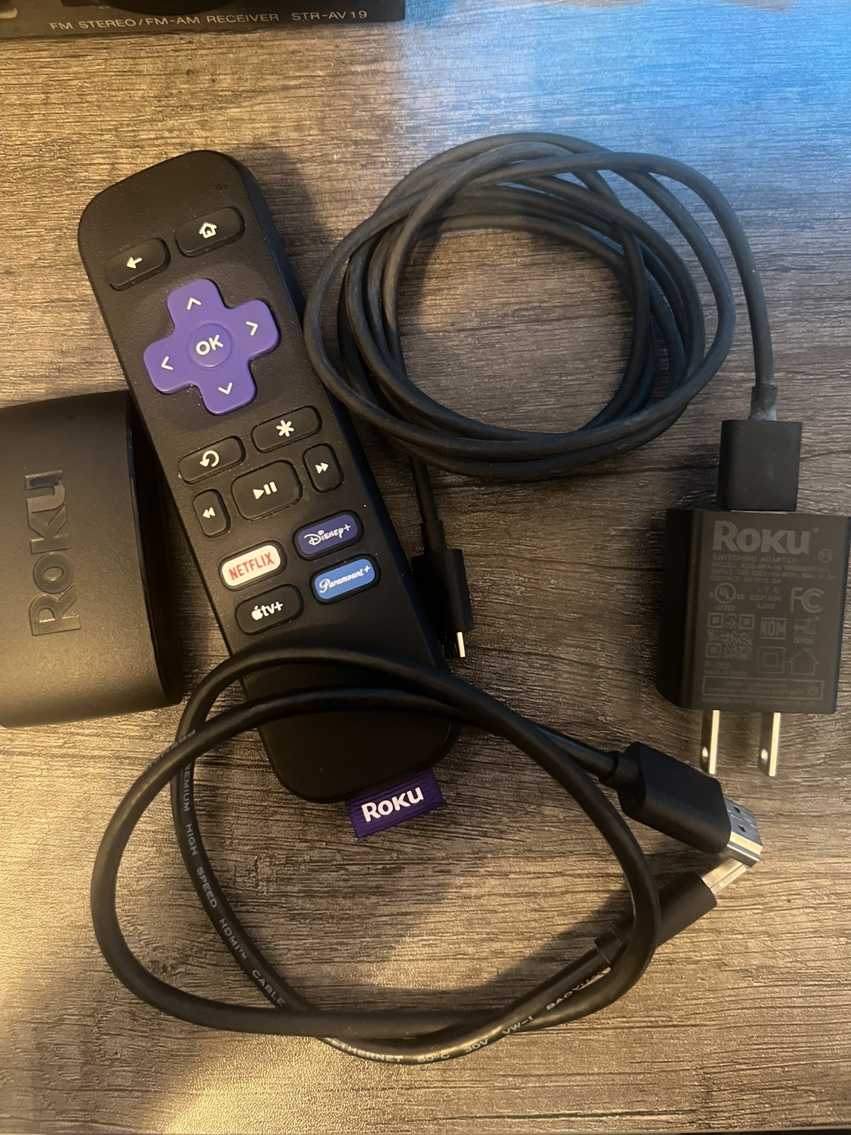 Roku Express Streaming Media Player Model 3930X w/ Remote , HDMI & Power Supply