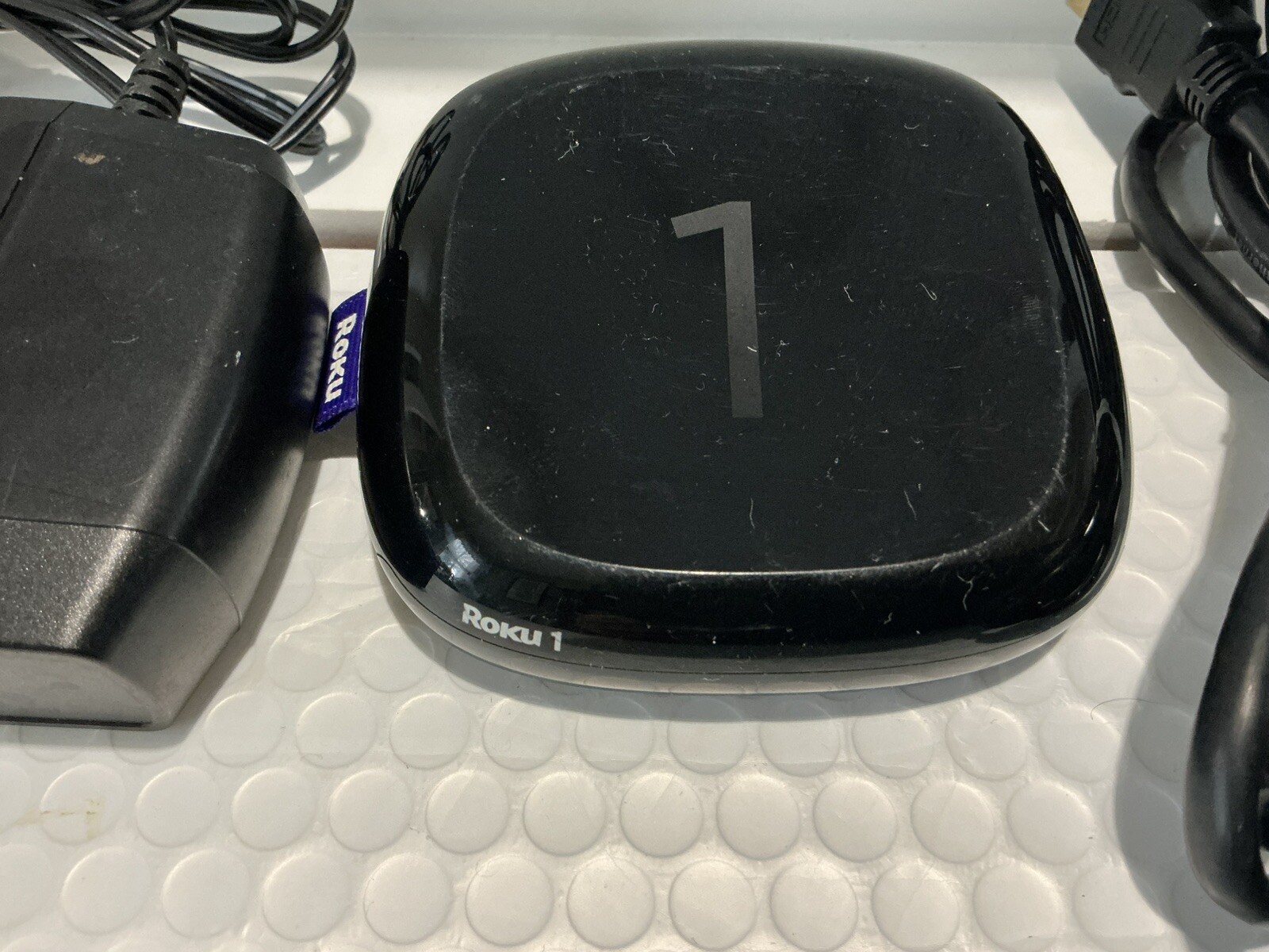 Roku 1 Streaming Media Player 2710X – Black Hub Only w/ HDMI Cable