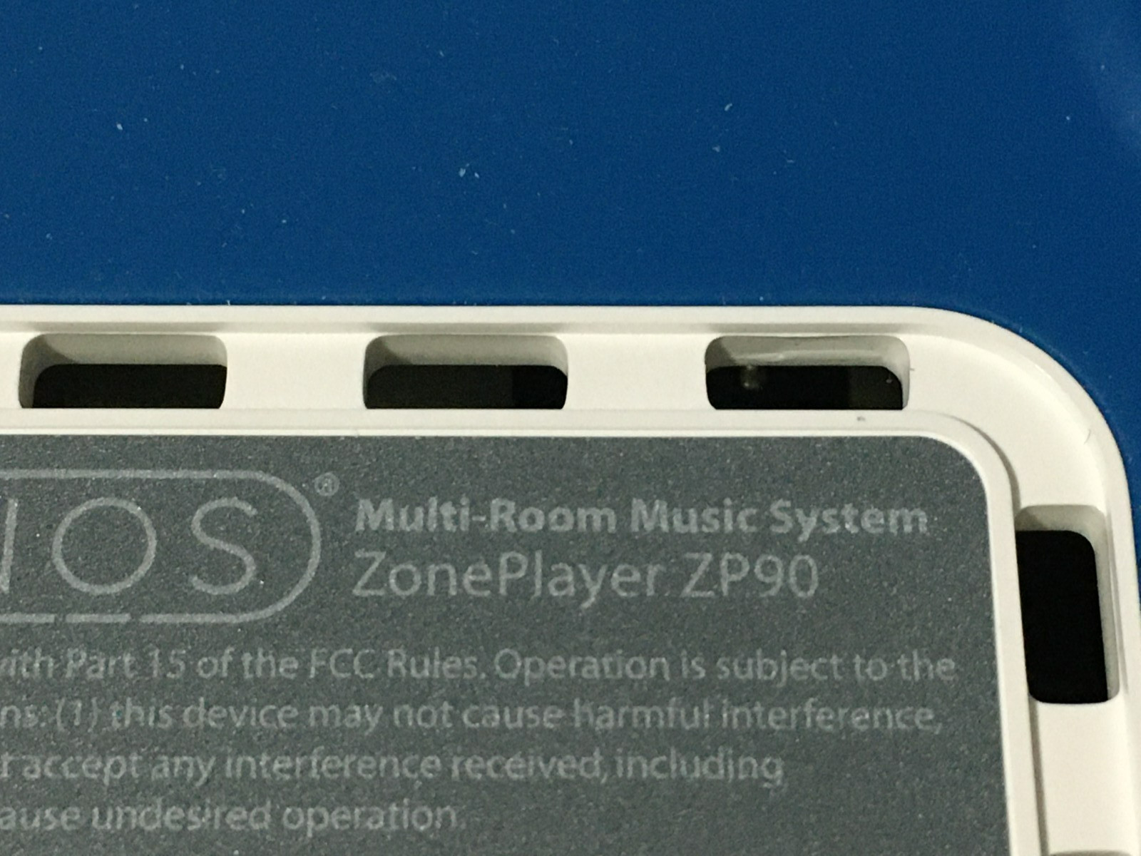 Sonos ZP80 Receiver, BR100 Bridge, and CR200 charging Dock and Remote