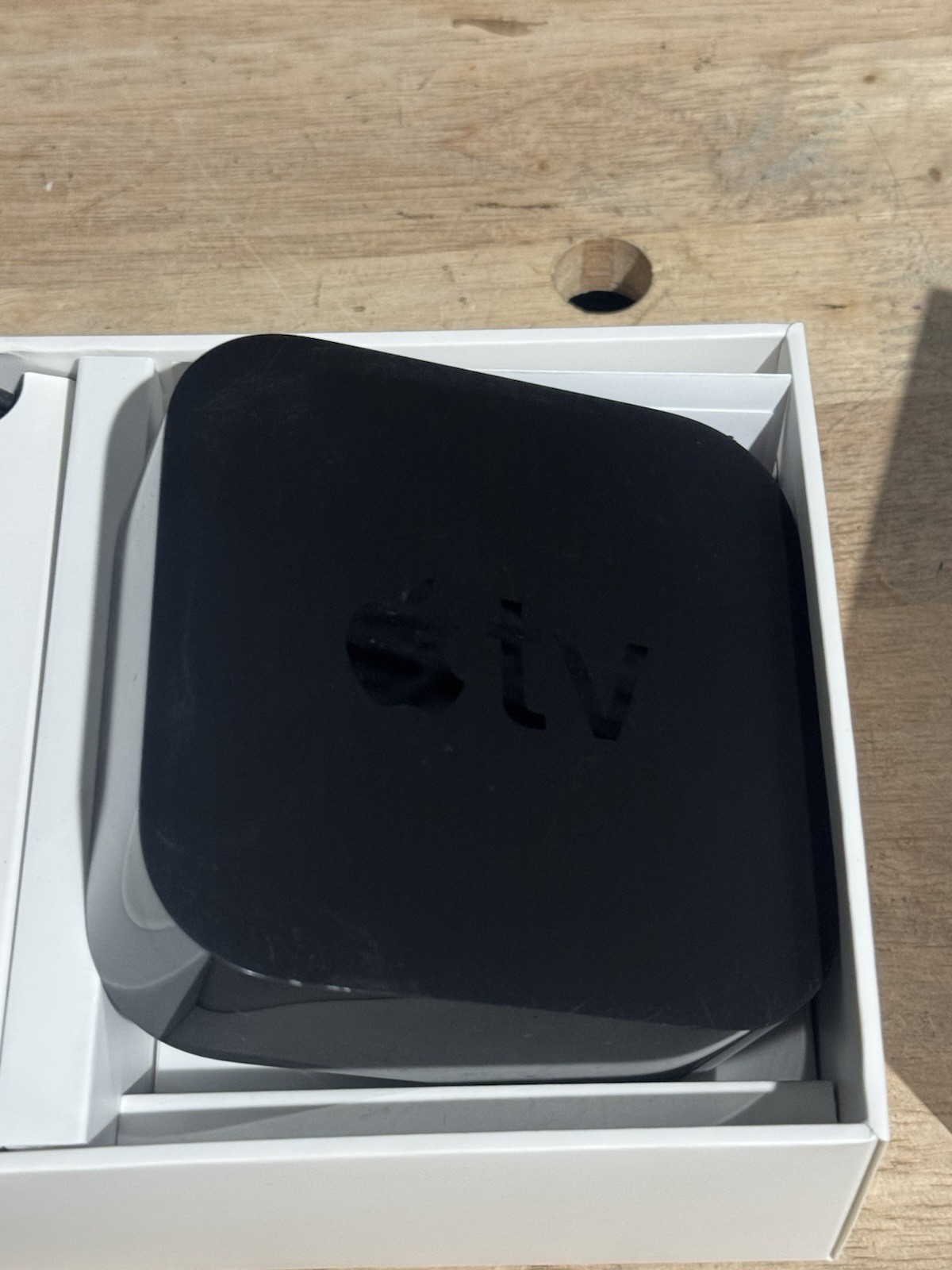 Apple TV HD 4th Gen Siri A1625 MR912LL/A 2GB RAM 32GB w/Power Cable – No Remote