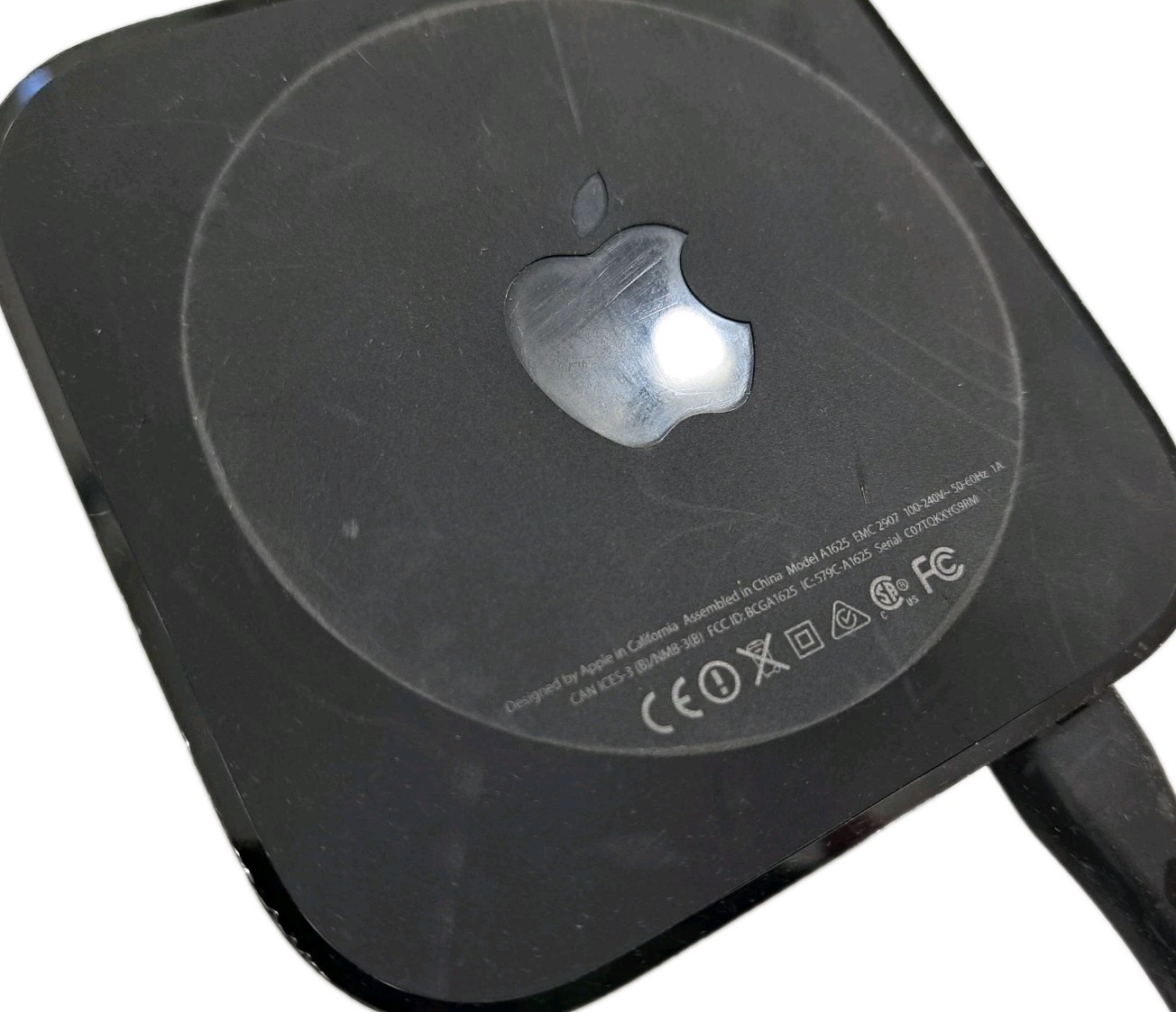 A1625 Apple TV 4th Gen 32GB HD Media Streamer Black No Remote