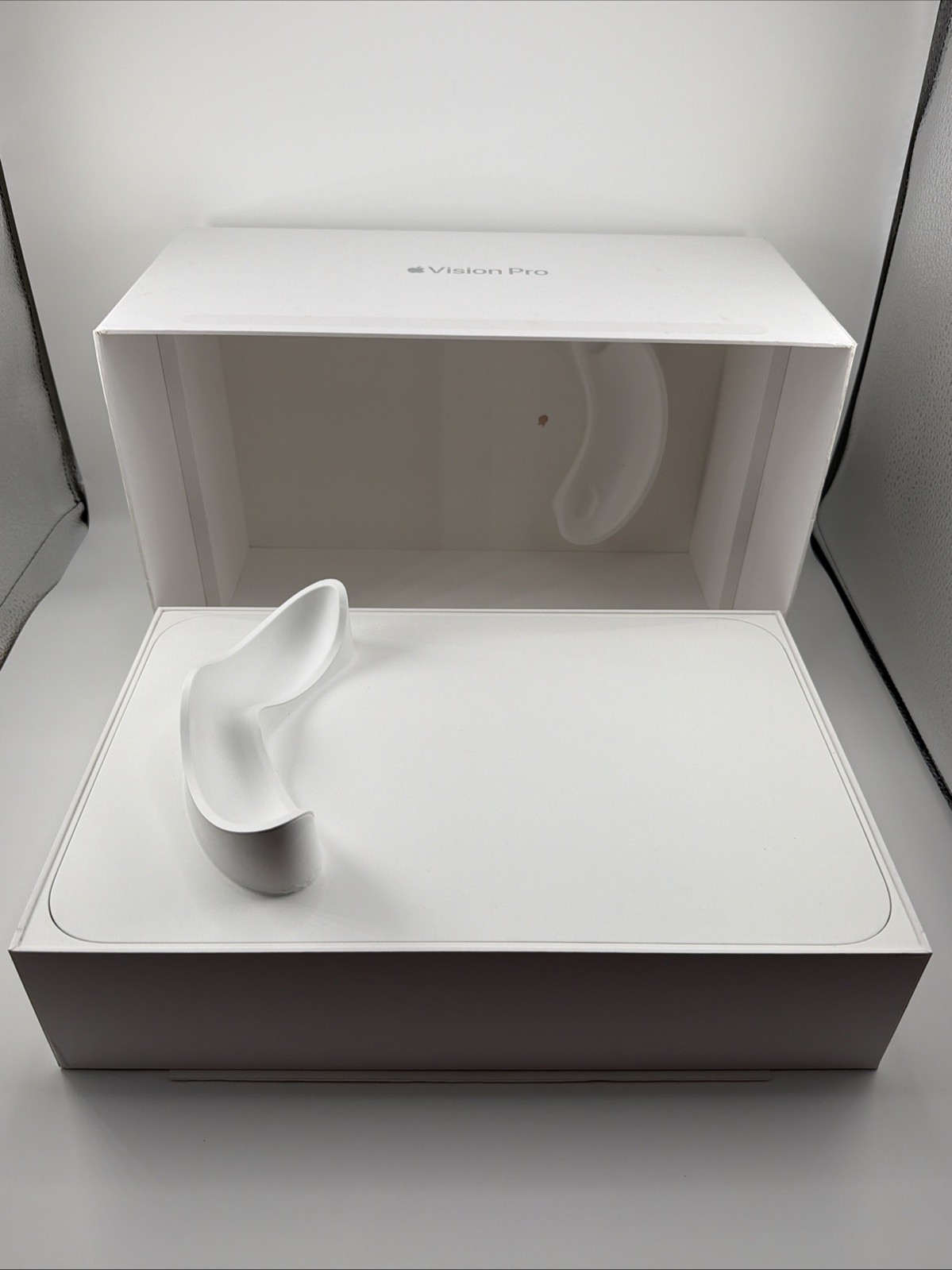 Apple Vision Pro BOX ONLY