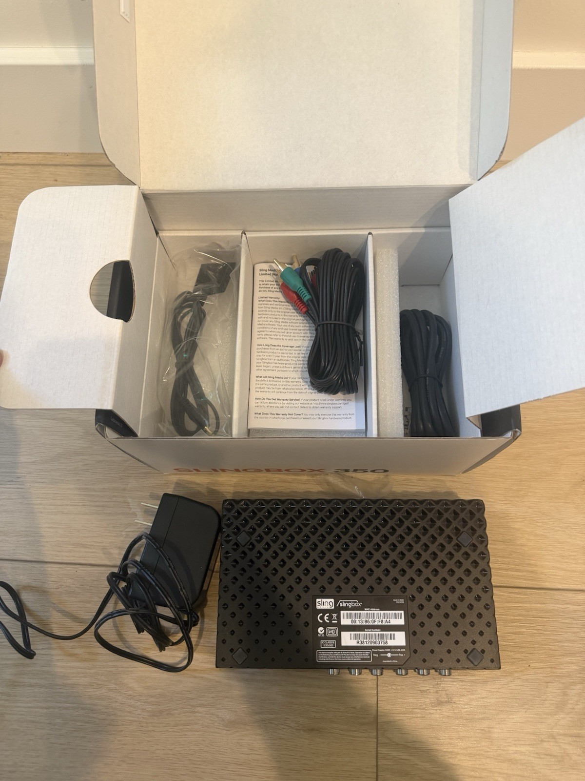 Slingbox 350 Media P{layer WATCH TV ANYWHERE Digital High Definition Video