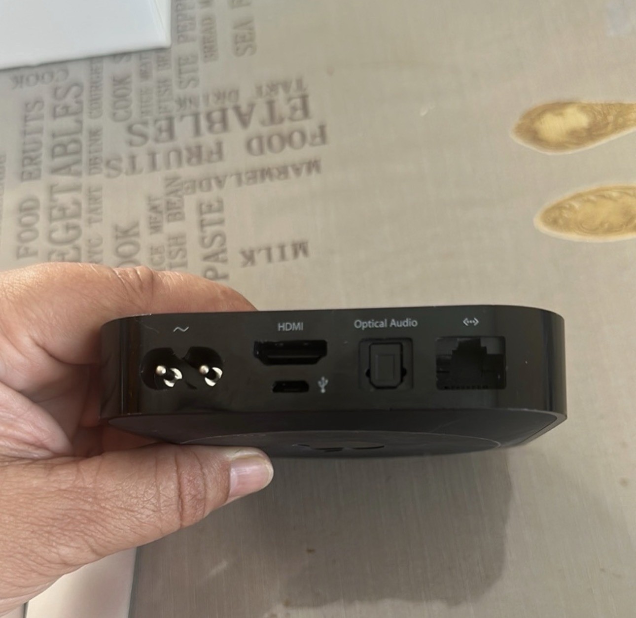 Apple TV Digital HD Media Streamer Black with 3 Remotes HDMI Optical Ethernet