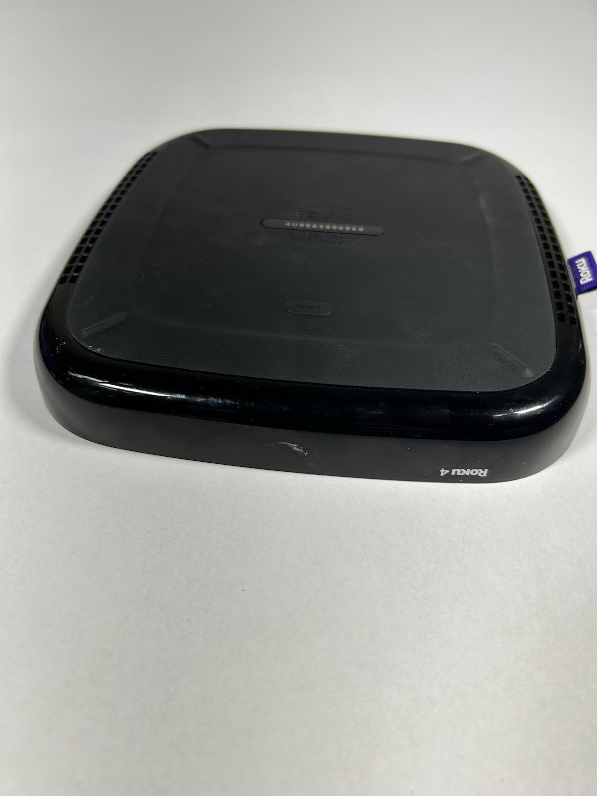 Roku 4 4400X HD & 4K UHD Streaming Media Player -Black Tested w/ Cord