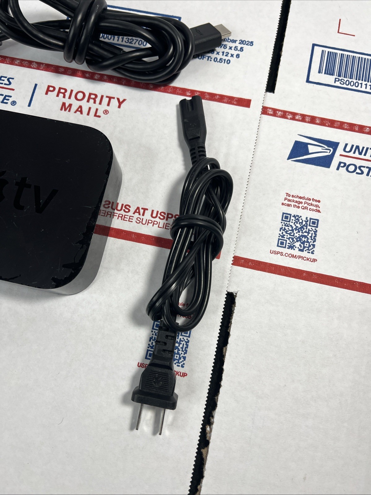 Apple TV A1625 4th Generation 64GB HD Streamer – Complete -SAME DAY -WARRANTY!!