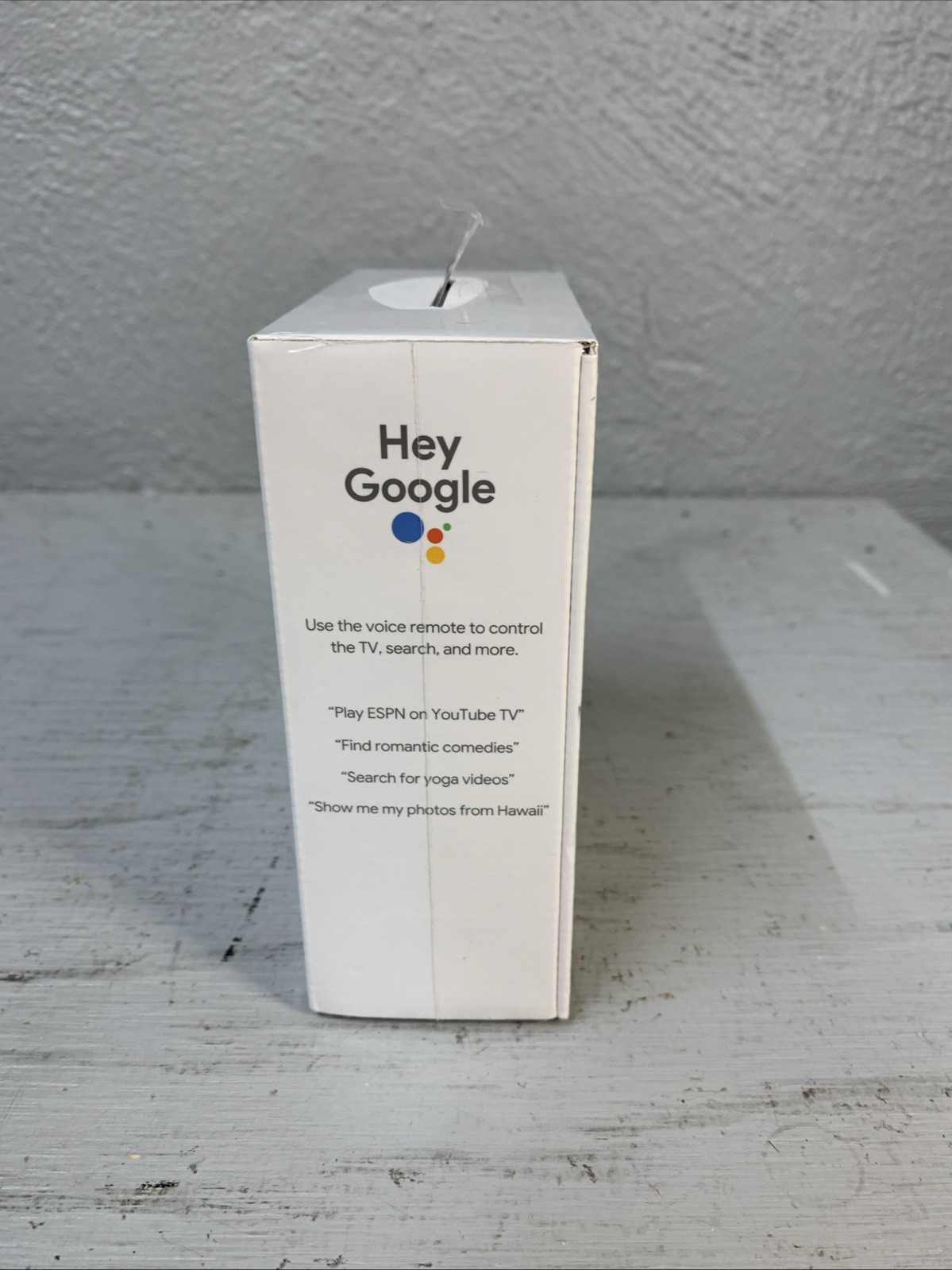 Google Chromecast with Google TV 4K Media Streamer White Wi-Fi Bluetooth HDMI