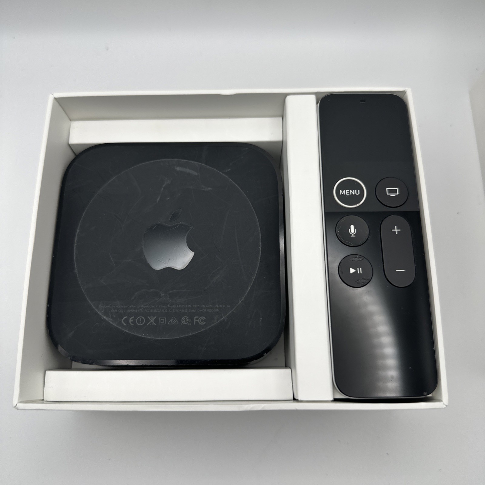 Apple TV 32GB A1625 Media streamer Remote & Power Cord (tested) With Box